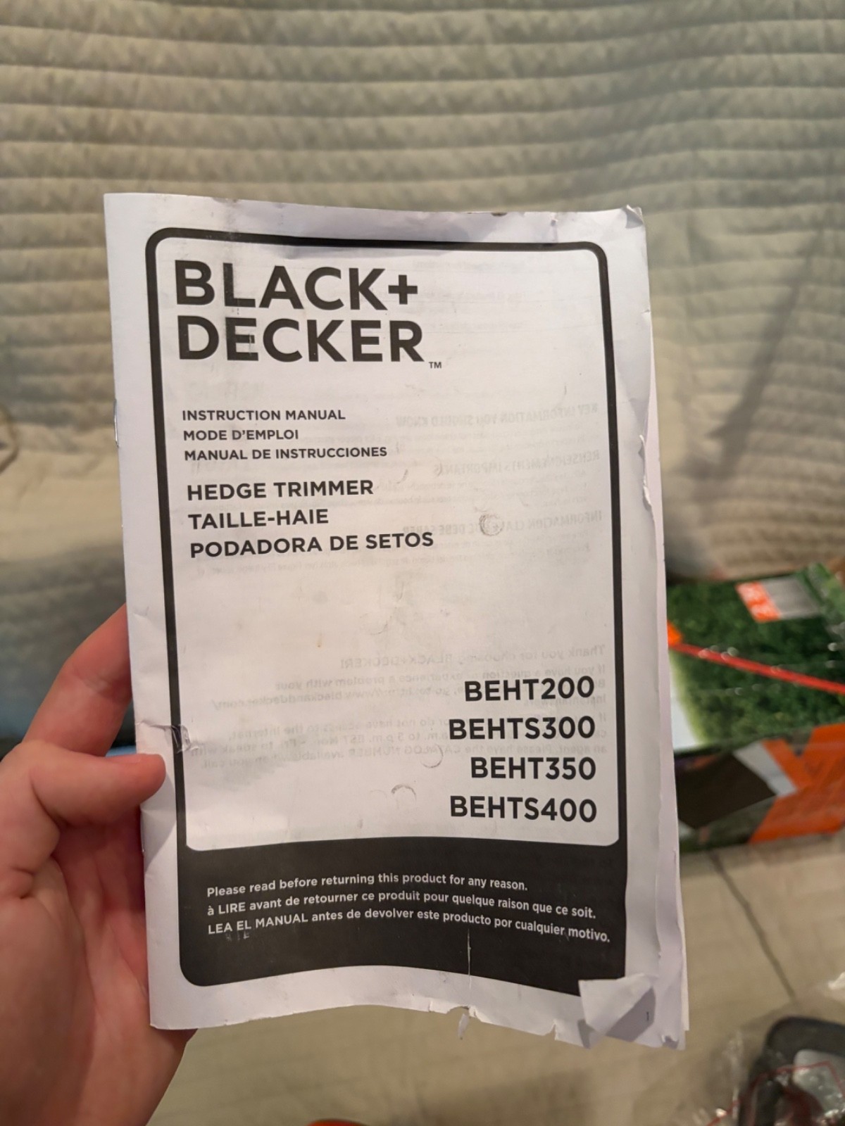 Black & Decker BEHT350 20″ Electric Hedge Trimmer 4-Amp Corded – OPEN BOX