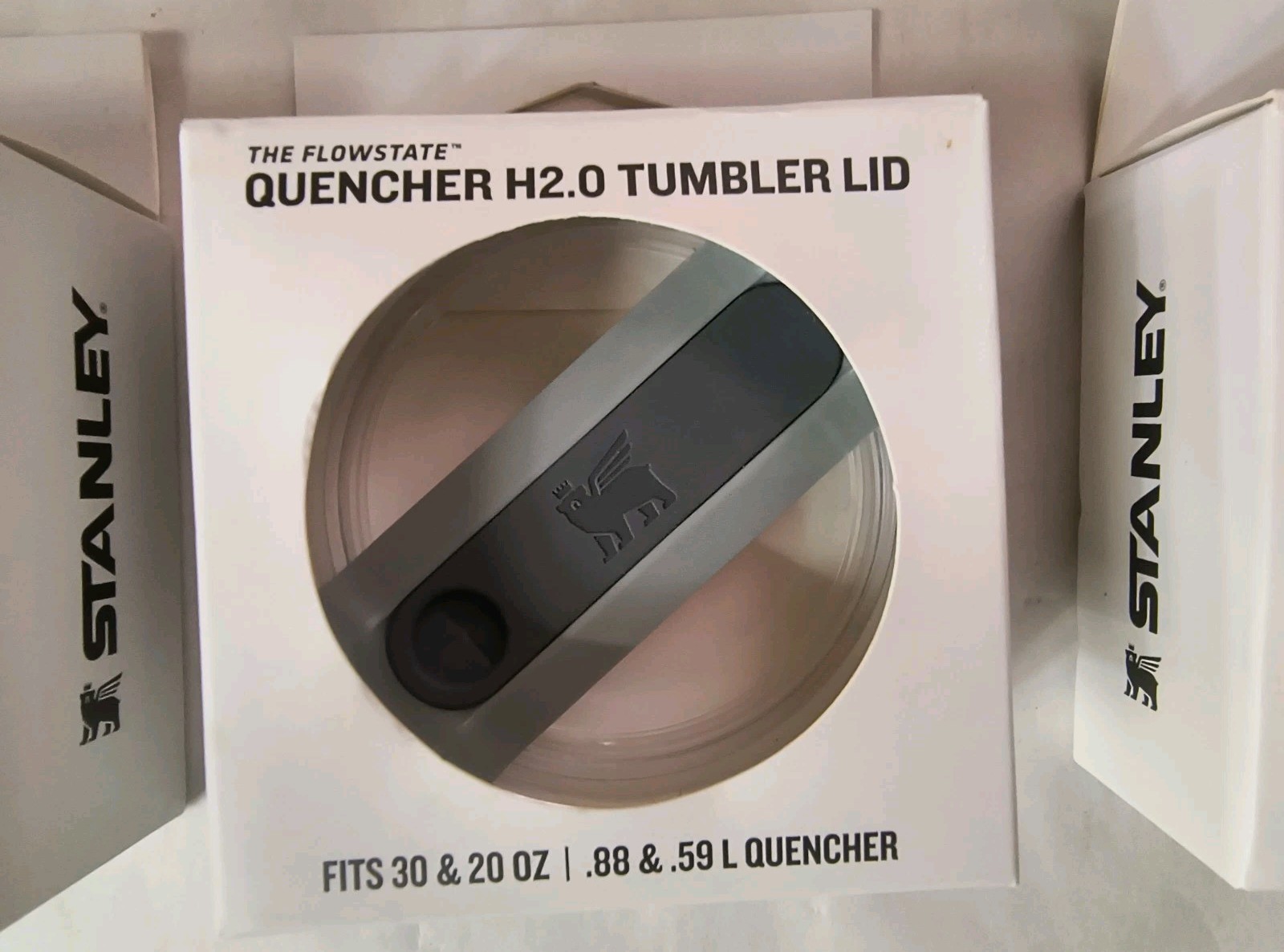 NEW Stanley The Flowstate Quencher H2.0 Tumbler Lid *LOT OF 6 Lids & STRAWS NIB