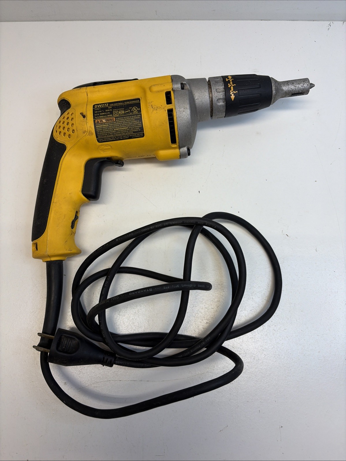 DEWALT DW272 4000RPM VSR Drywall Screwdriver Drill Screw Gun Sheetrock Carpenter
