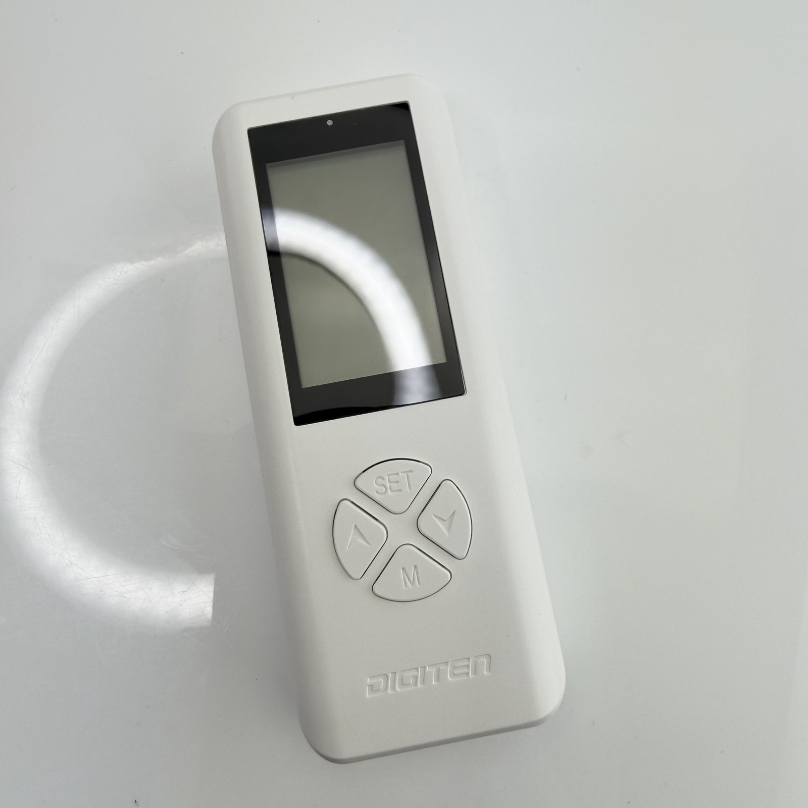 DIGITEN WTC100 Wireless Thermostat Outlet Digital White Remote Control Save