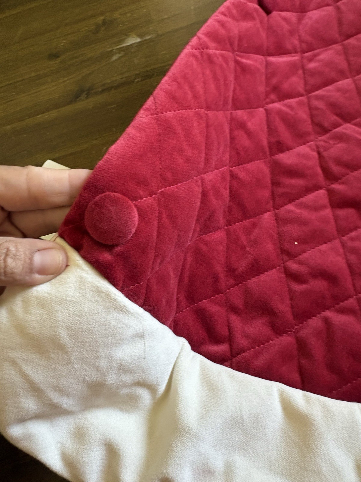 Pottery Barn Large 60 Inch Classic Tree Skirt Quilted Christmas Holiday Velvet