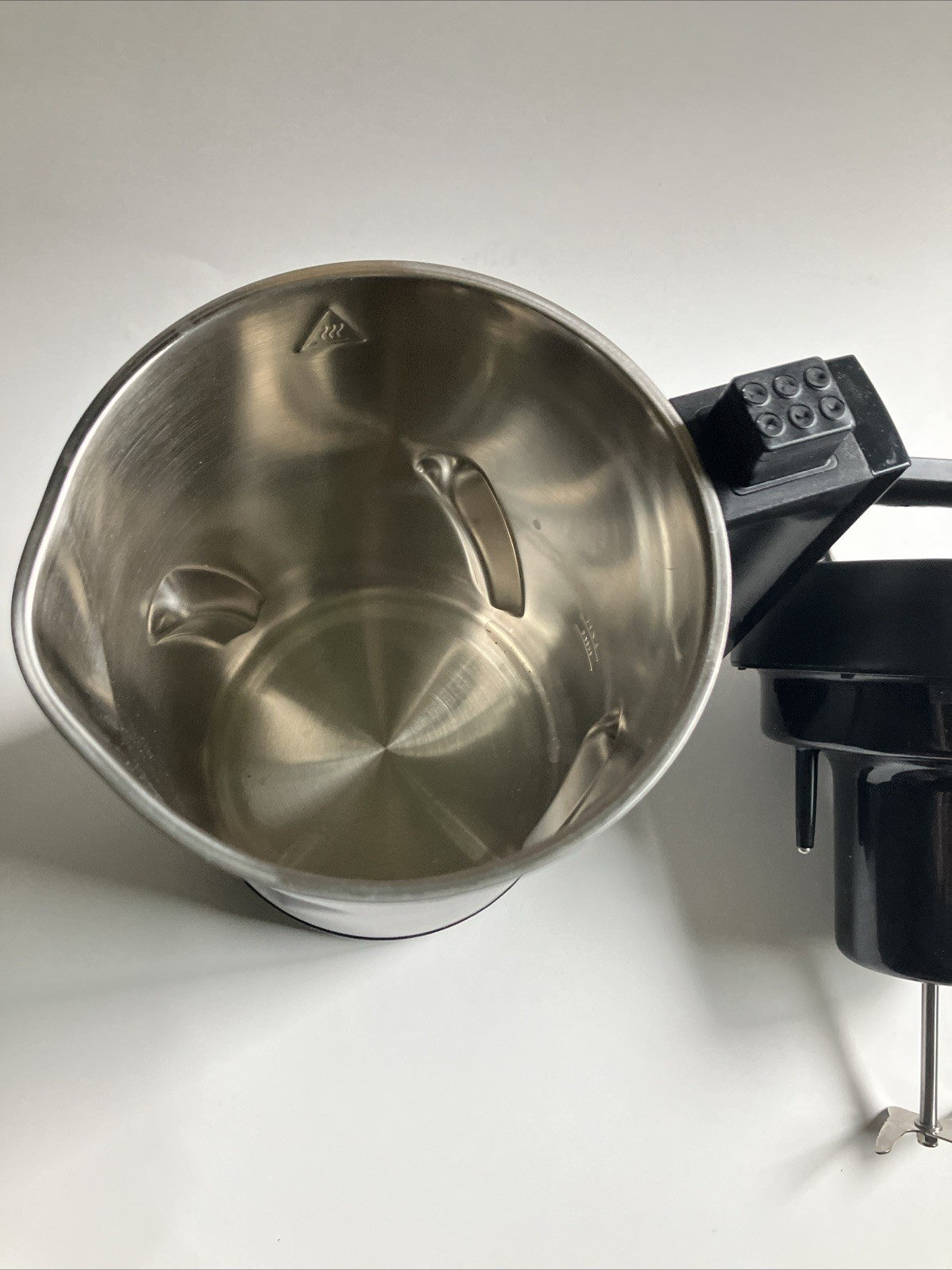 Philips Viva Collection HR2204 Soup Maker 10-in-1 Hot Cold Blender w Power Cable