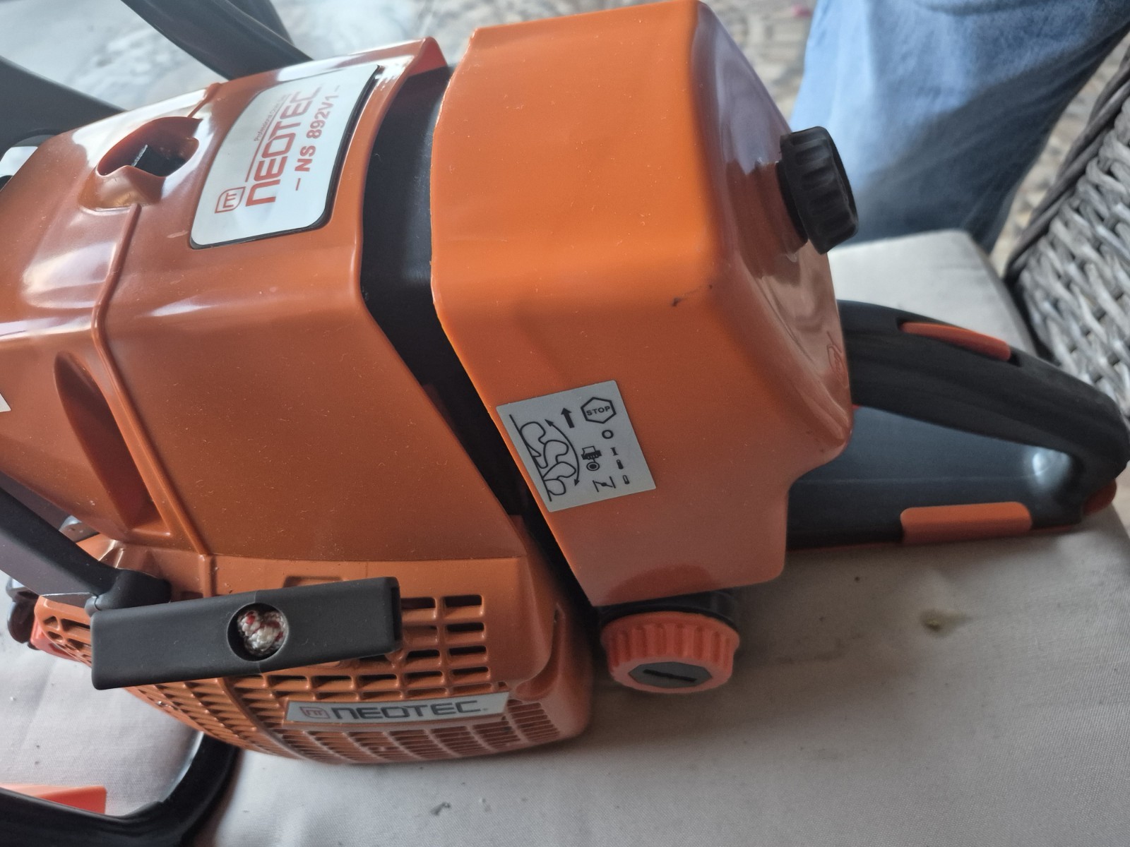 NEOTEC NS892 92cc Gas-Powered Chainsaw Head Compatible with MS 660