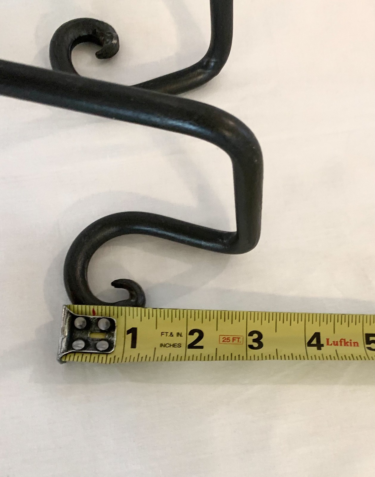 Hand Forged Heavy Duty Blacksmith Artisan Wrought Iron Plate Stand/Wall Mount