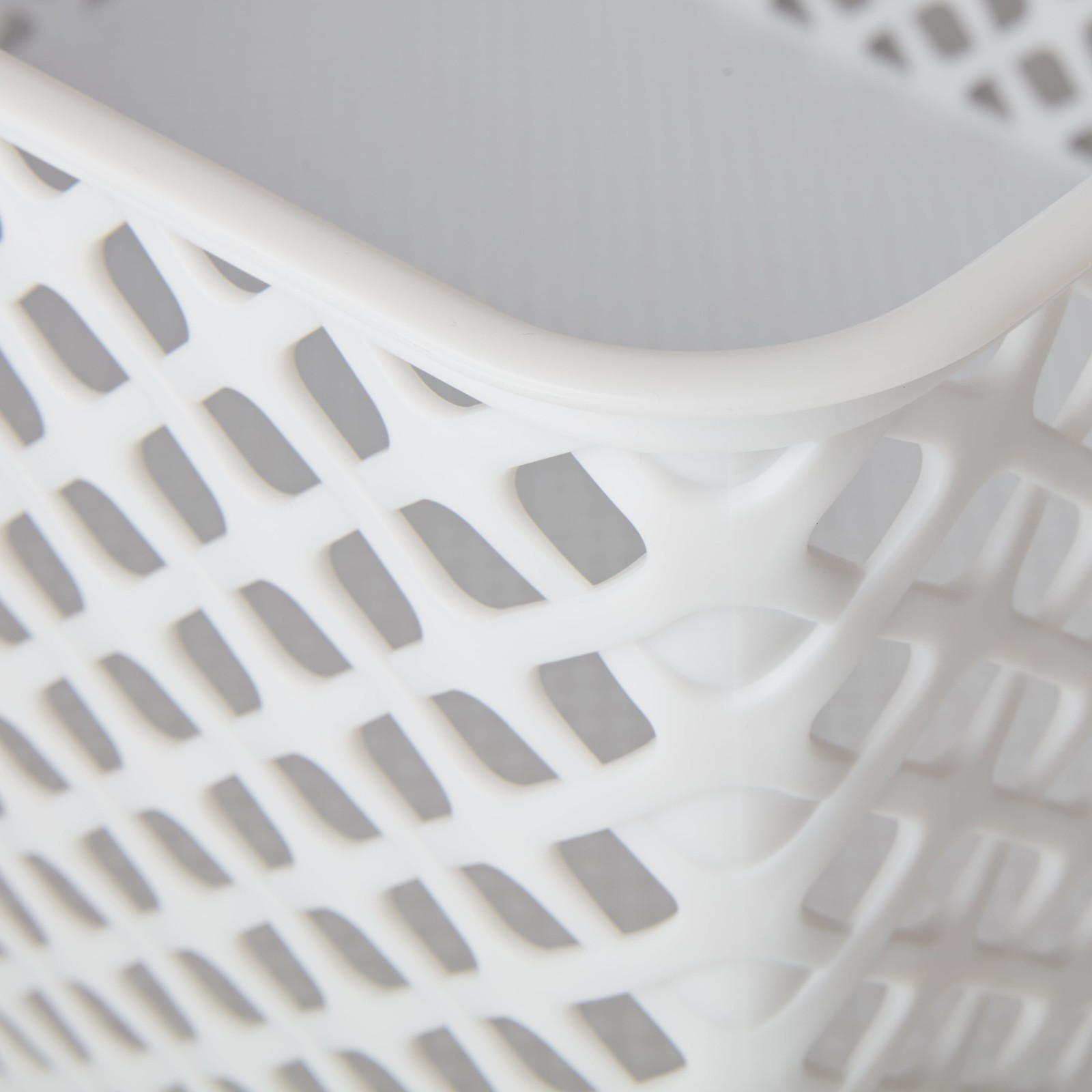 Large White Decorative Plastic Storage Basket 14.7 in x 12 in x 8.5 in