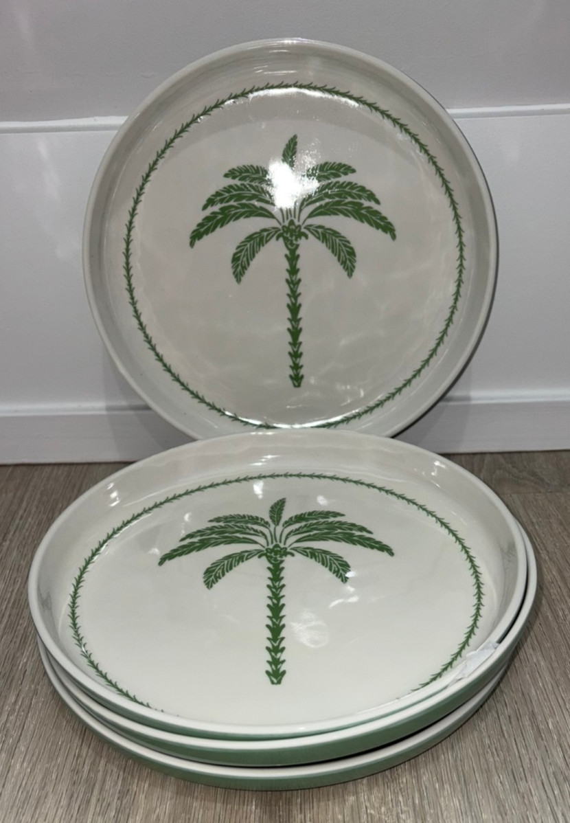 Tommy Bahama Tropical Palm Tree Melamine Salad Plates Set of 4 NEW 8.5 in Beach