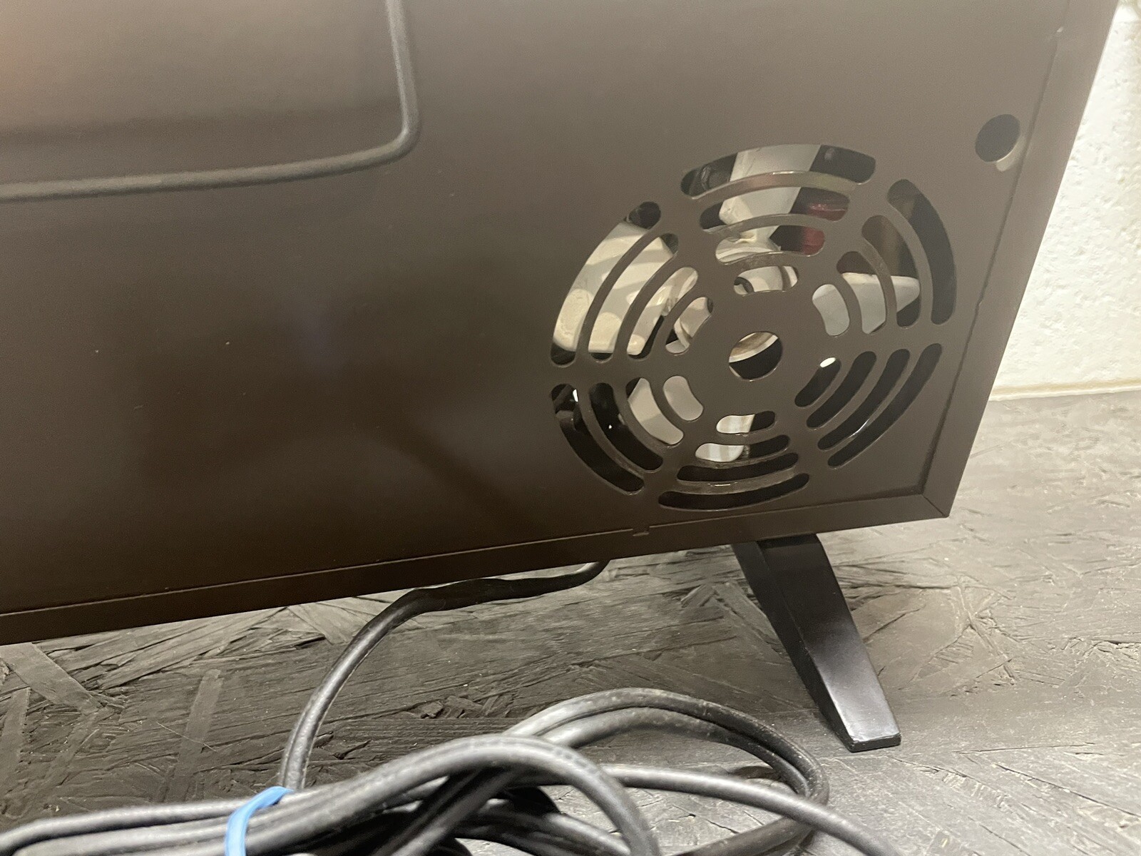 Vintage Lasko Portable Electric Heater 1350 Watt