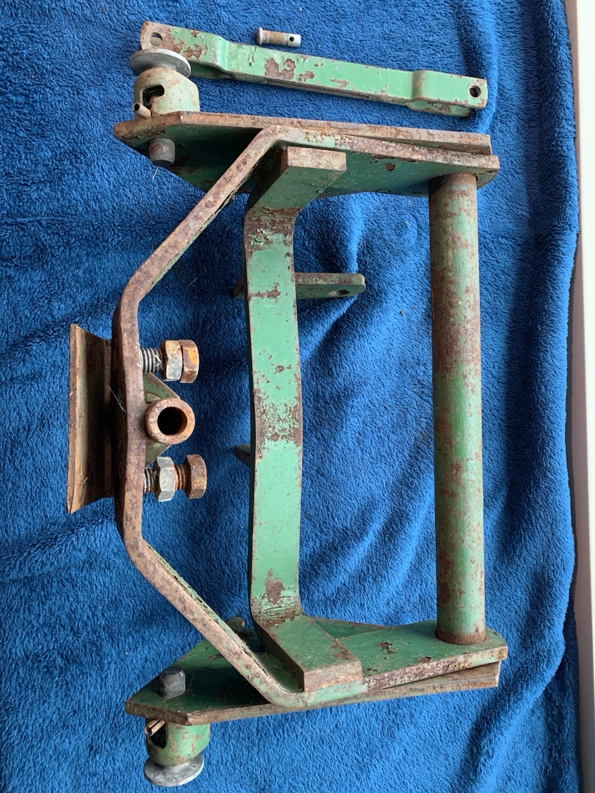 John Deere 110 112 208 210 212 214 216 Integral Sleeve Hitch 126 see Description