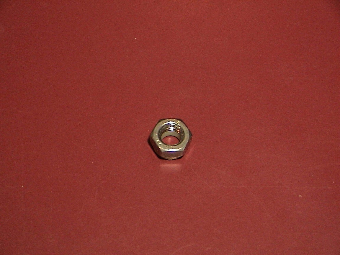 NEW GENUINE OEM STIHL Metric Thread Nyloc M5 Nylon Hex Lock Nut 9212-421-0700