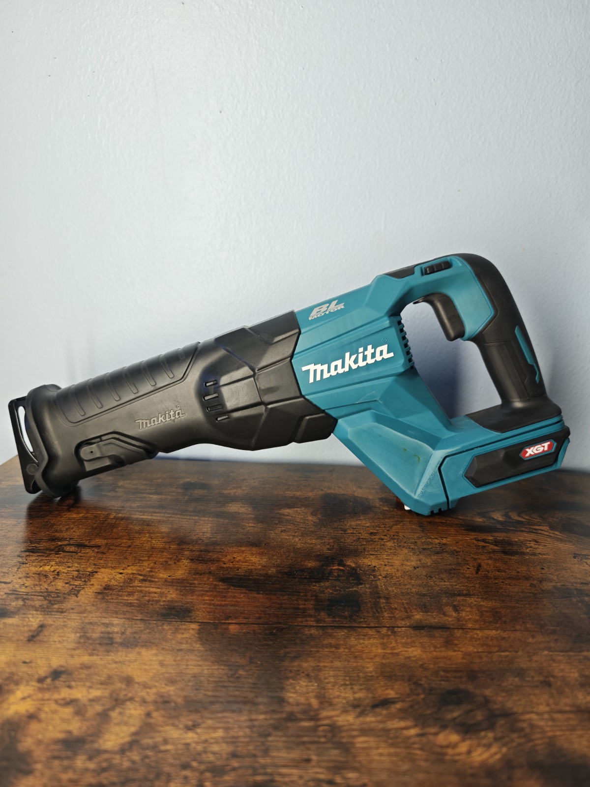 REFURB Makita GRJ01 40V Max XGT Li Ion Brushless Cordless Reciprocating Saw