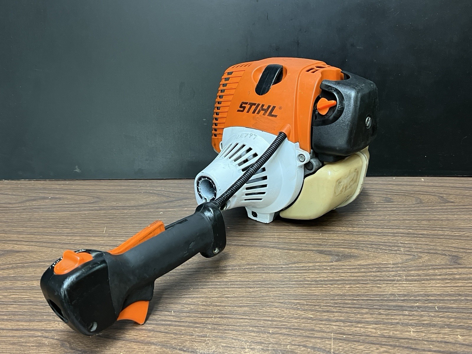 STIHL FS110R String Trimmer Engine Head 31cc Project STARTS UP RUNS Read Note 🔧