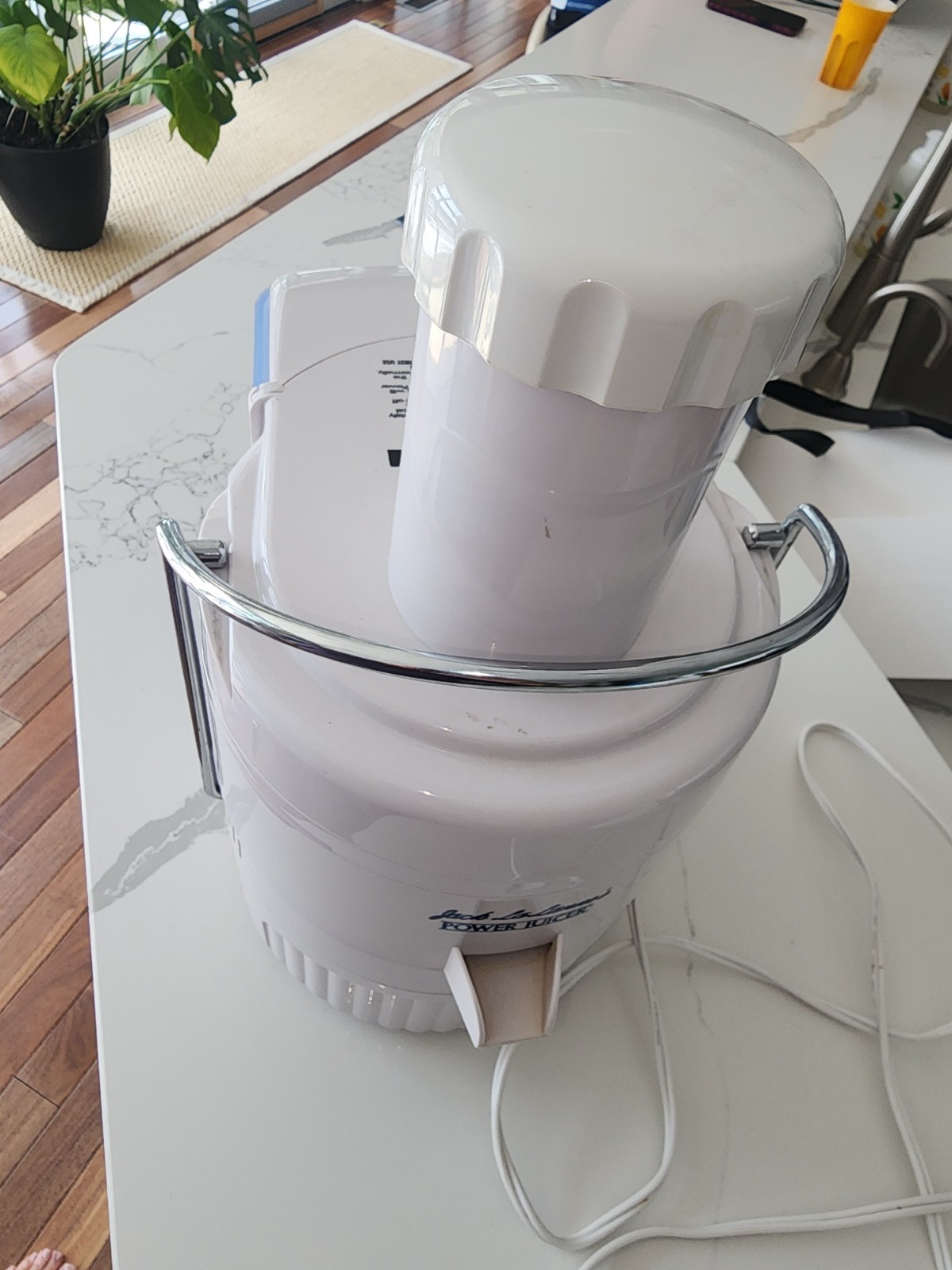 Jack LaLanne JLPJB Power Centrifugal Juicer model cl-003ap