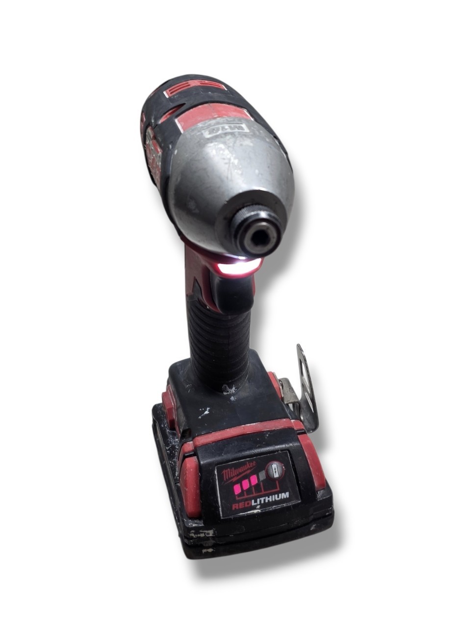 Milwaukee 2656-20 18V Cordless Impact Driver W Battery Tested Working
