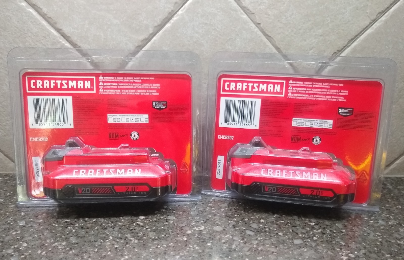 NEW LOT OF 2 GENUINE CRAFTSMAN V20 CORDLESS BATTERY 2.0AH 20 VOLT FREE SHIPPING