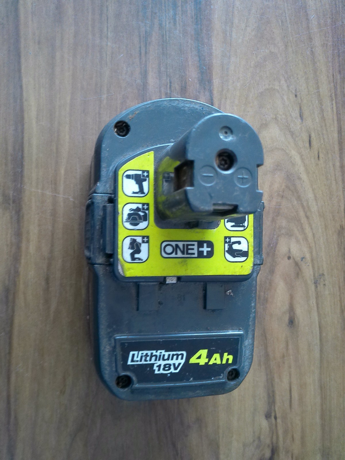 Genuine Ryobi P197 ONE+ 18V 4.0Ah Lithium Battery – For Parts Or Repair ONLY