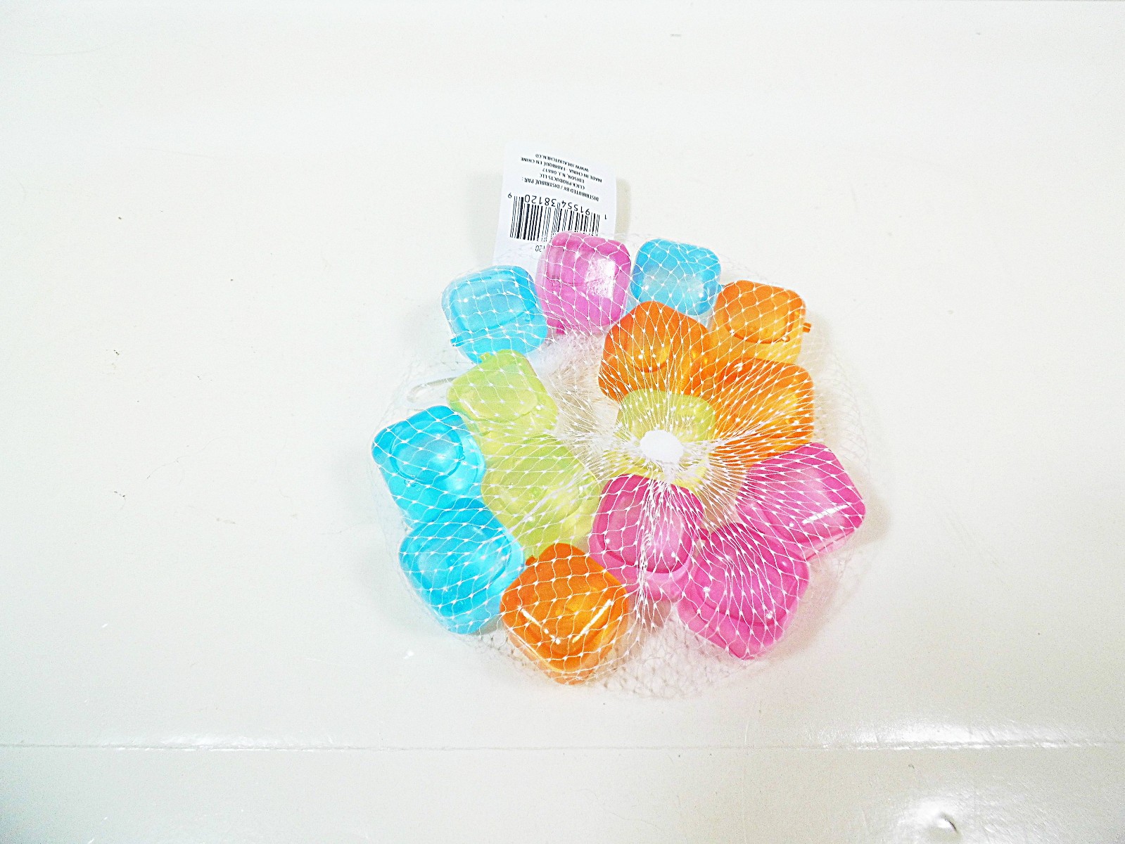 Reusable Ice Cubes 15 Pc 1″ Square Cube BPA Free Assorted Colors Liquid Plastic