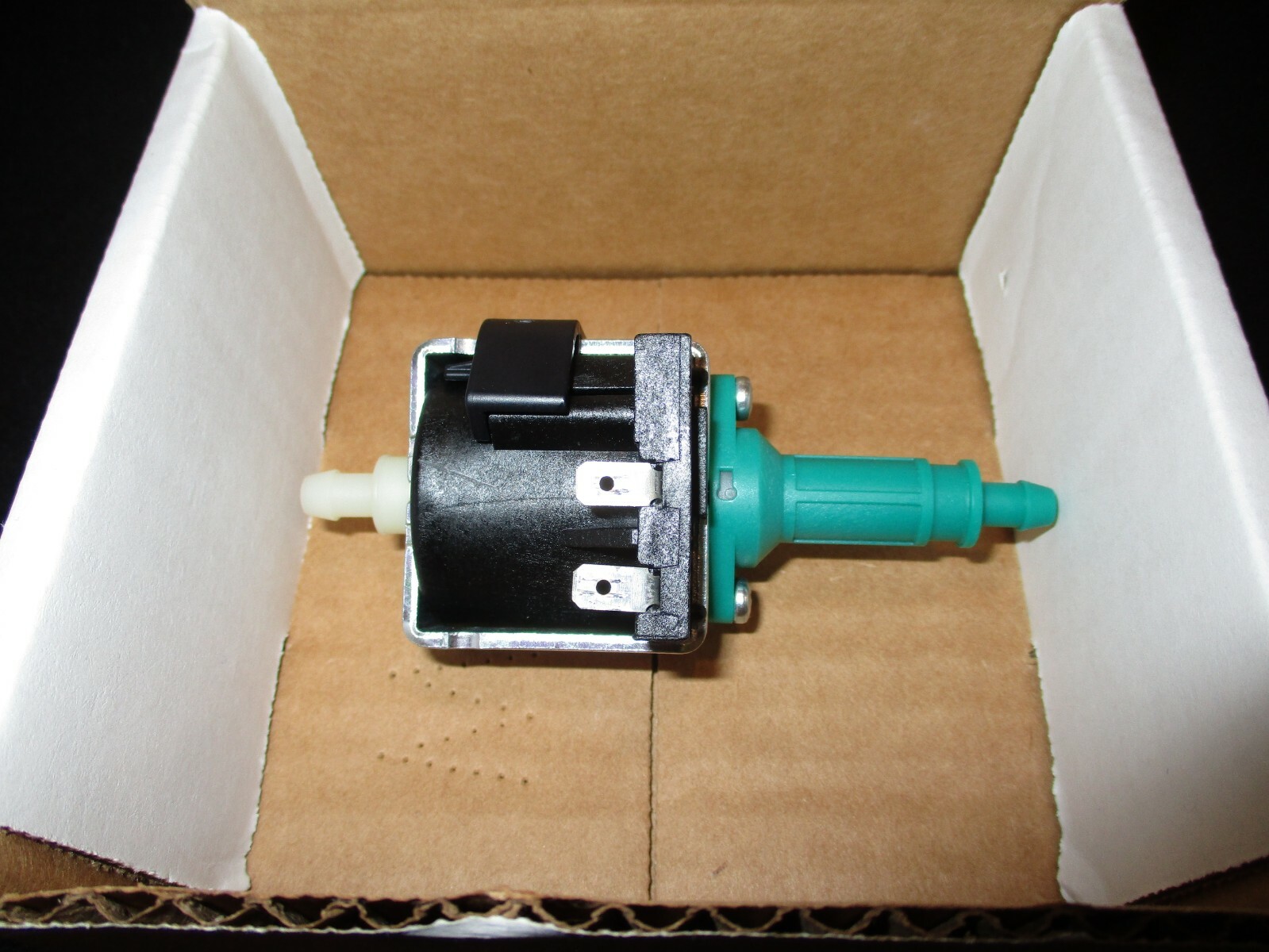 ULKA Pump HF – 120V, 60Hz, 23W 2/1 min CI. F Nespresso, DeLonghi, Breville, More