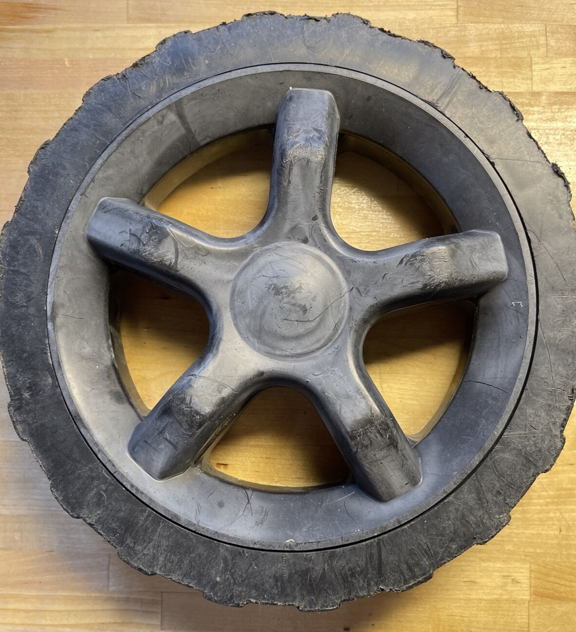 Black & Decker OEM 10″ Rear Wheel For MM2000 40V Battery Electric Lawn Mower