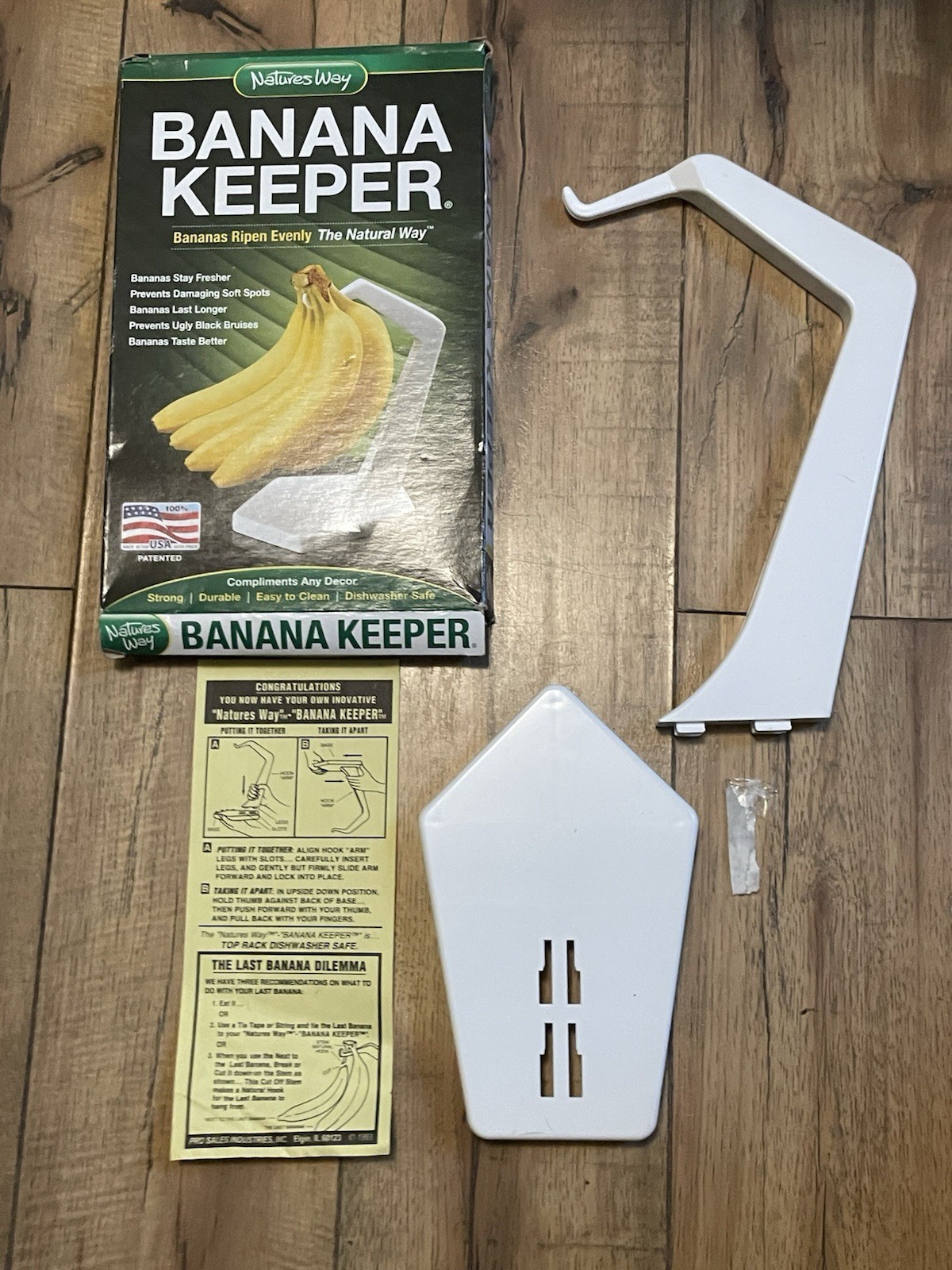 Natures Way Banana Keeper 21101 USA Strong Durable Easy to Clean Dishwasher Safe
