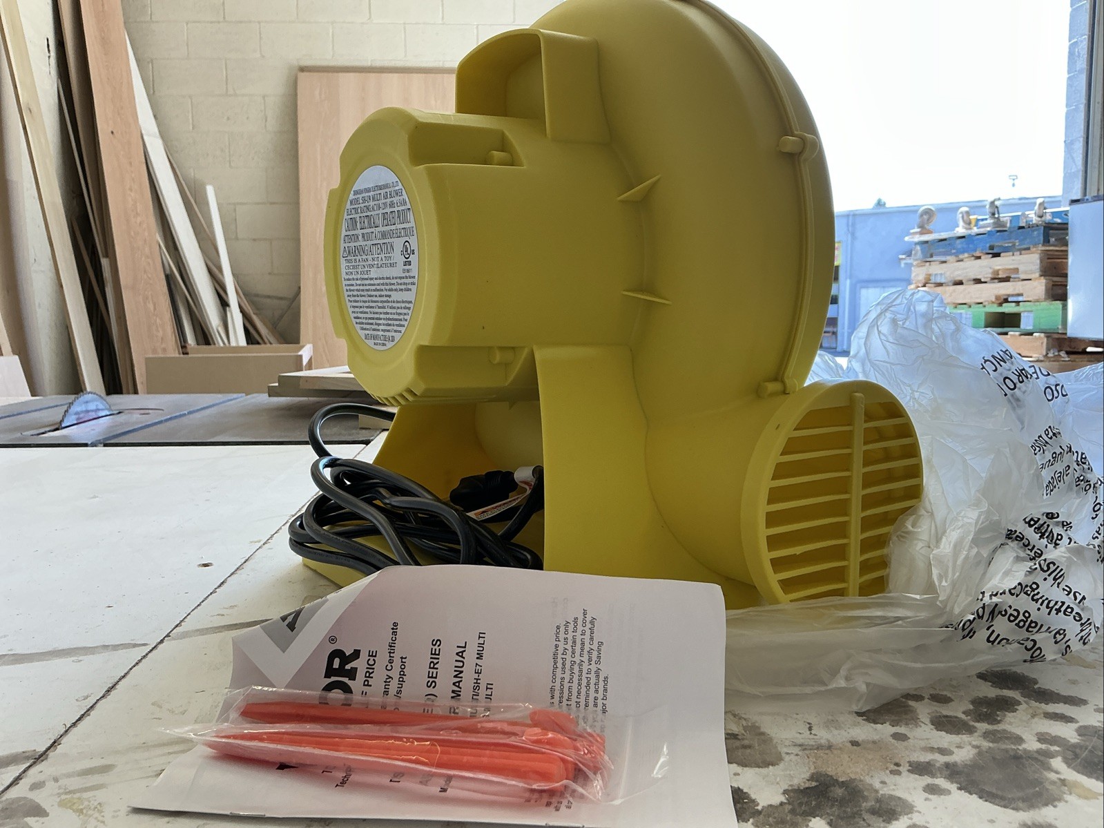 SVOPES Inflatable Blower, 14.2 in. 2 Speeds Blower Fan in. Yellow with 750 W/950