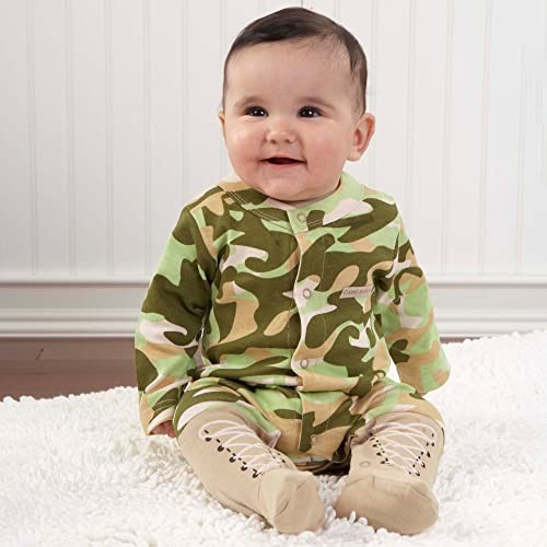 Big Dreamzzz Baby 2-Piece Layette Set in Backpack Gift Box, Tan, 0-6 Months Camo