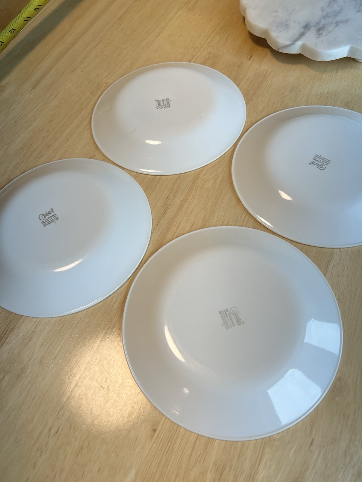 Corelle 4-Piece Wildflower Pattern 8.5in Plate Set Floral with Green Rim
