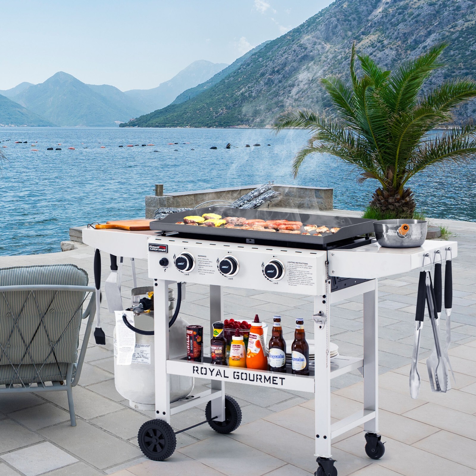 Royal Gourmet 28-Inch 3-Burner Propane Gas Griddle with Collapsible Side Shelves