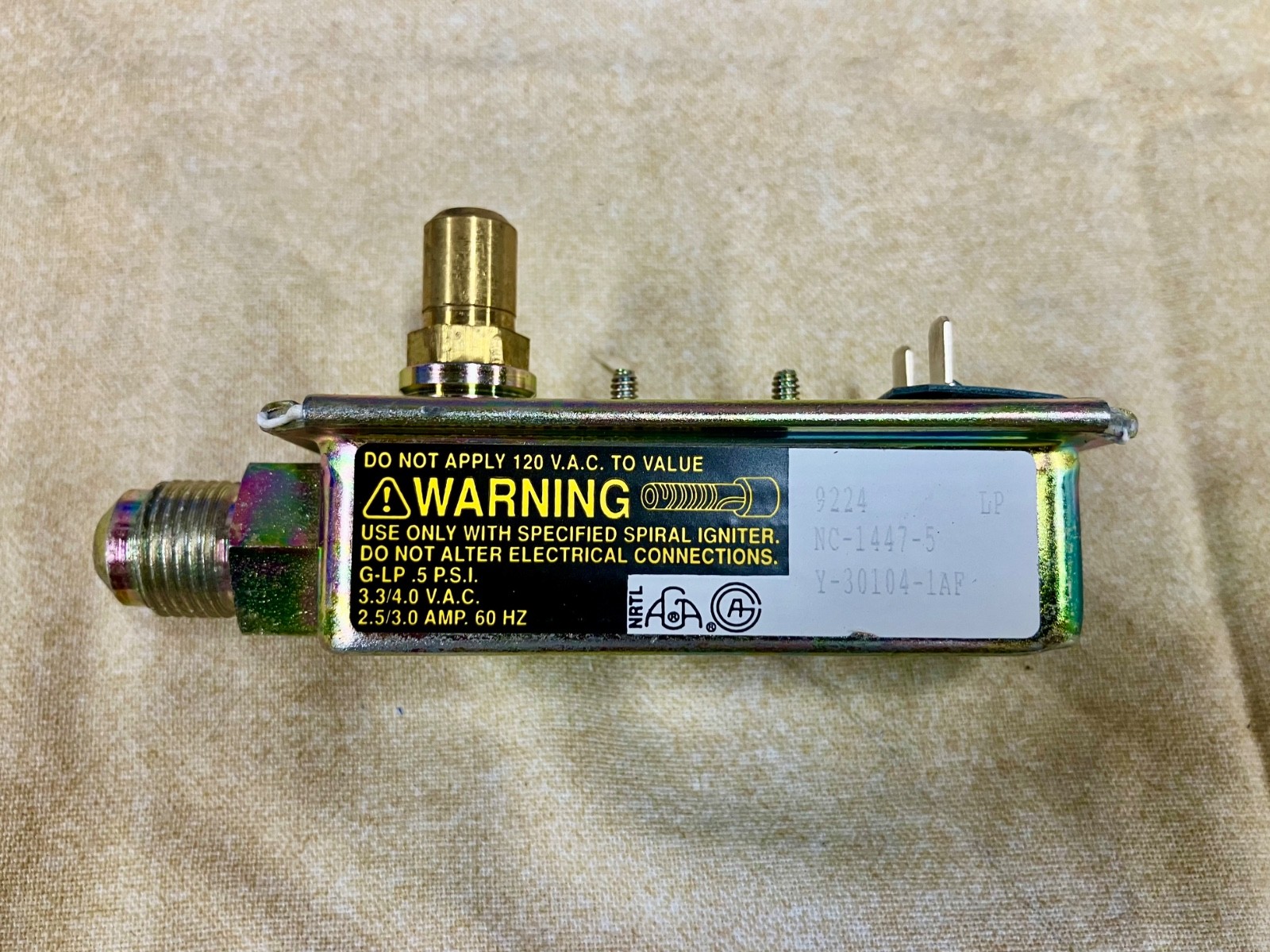 Eaton Electric Gas Safety Control Valve Y-30104-1AF (NC-1447-5) *NEW*