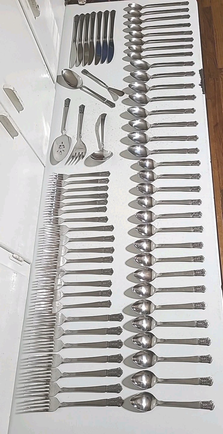 Lot of 66 pieces LIFETIME CUTLERY Stainless Flatware MCM Japan.