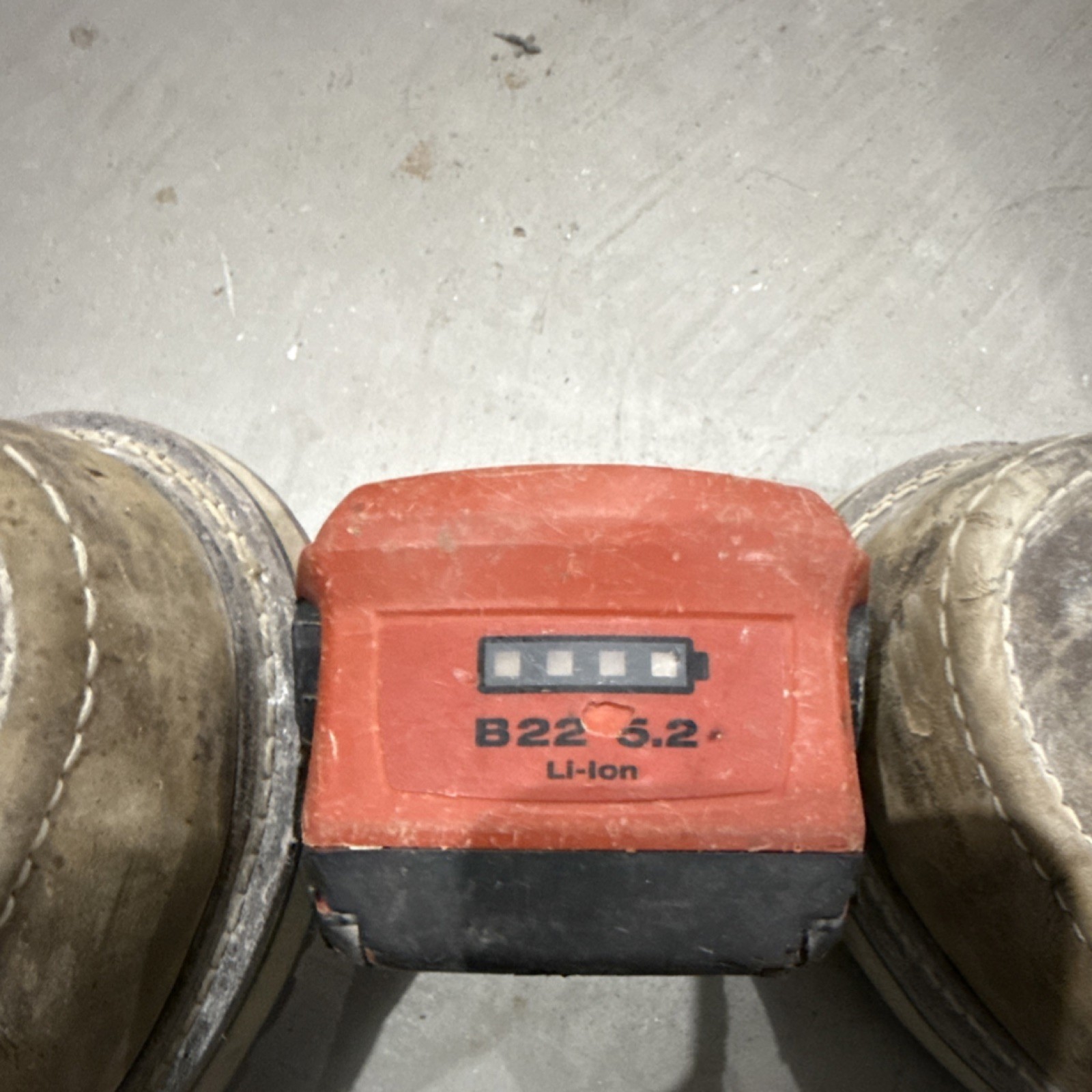 Hilti B22 5.2 Li-Ion 22V 5.2Ah Red Power Tool Battery B2252 Lithium-Ion CPC