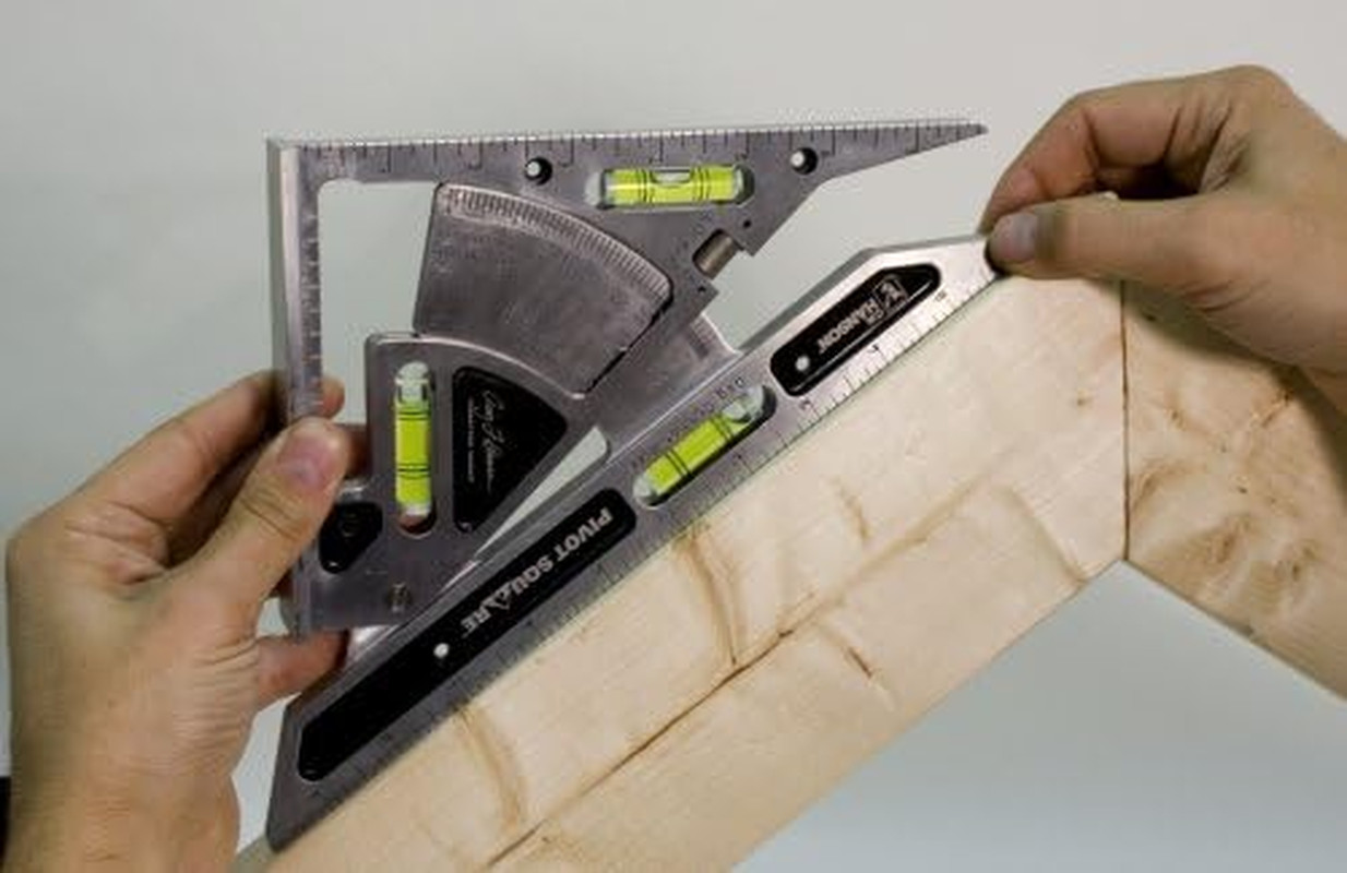 03060 Pivot Square