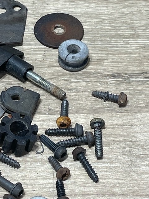 Craftsman 358.797180 200mph Leaf Blower Hardware, Bolts, Taps, Washer, Plug,