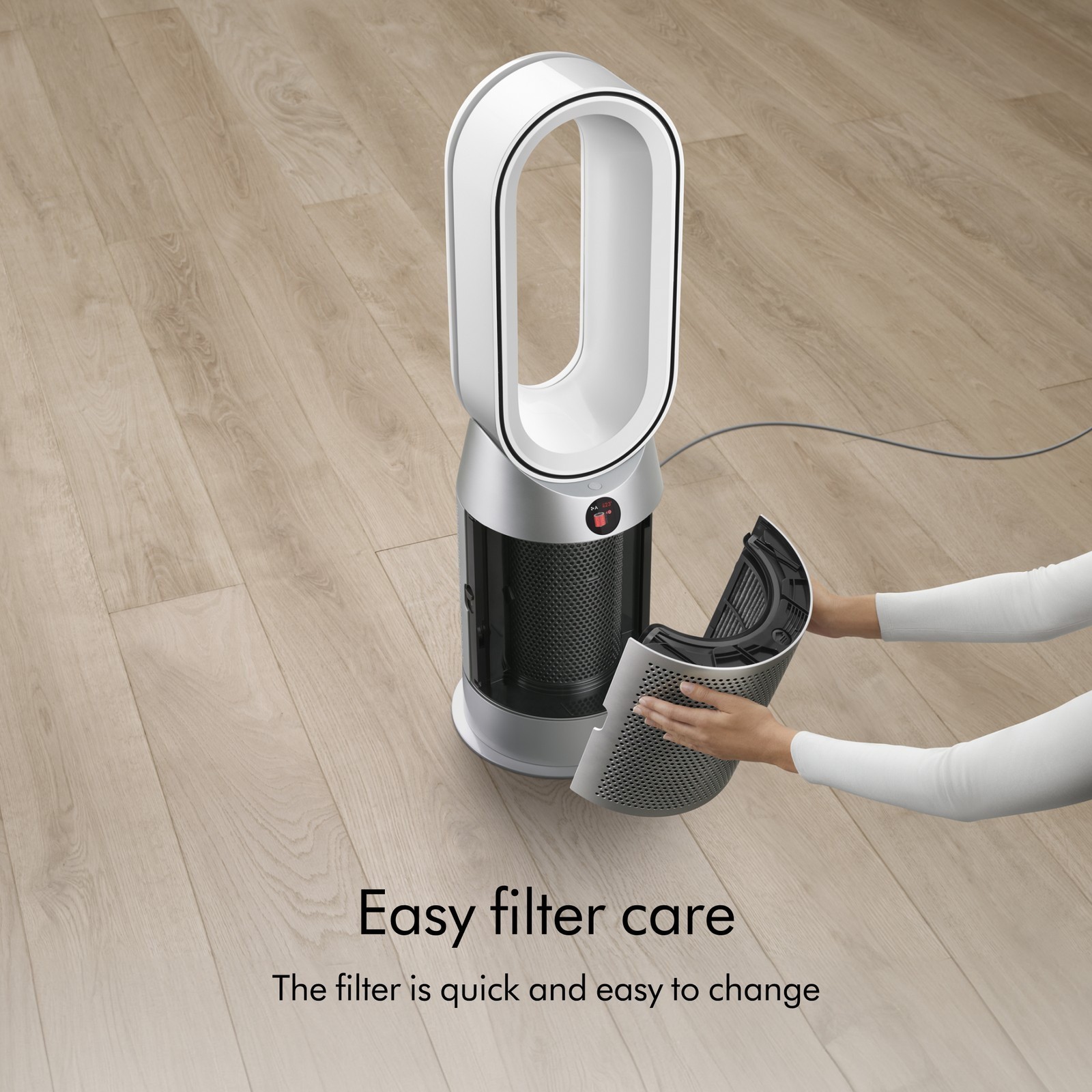 Dyson HP04 Pure Hot + Cool Smart Tower Purifying Heater and Fan – White/Silver