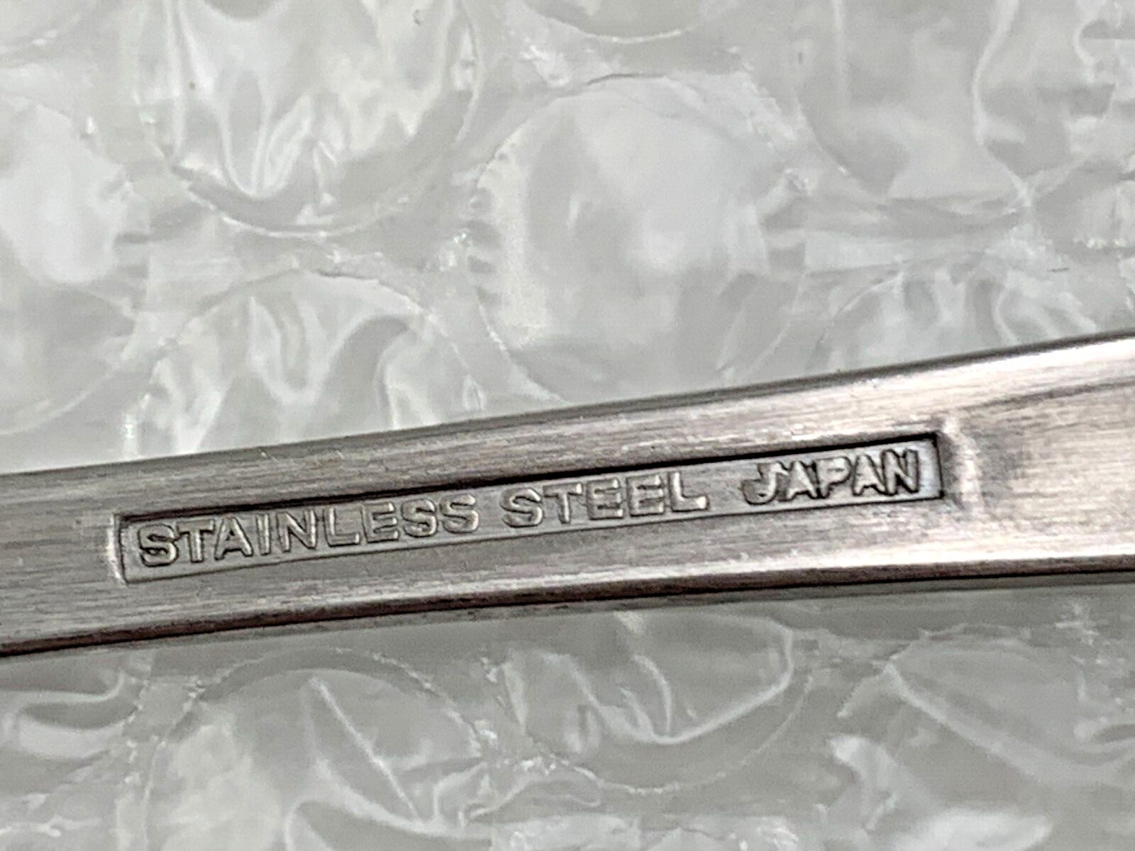 STAINLESS STEEL JAPAN Unknown Maker SATIN Center Ridge Tipped 23-2036