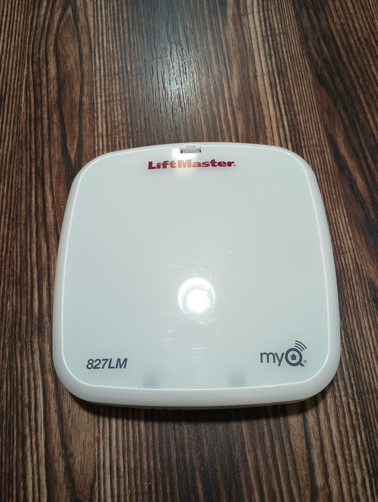 Liftmaster 827LM MyQ Remote LED Light White, Garage Wall Mount