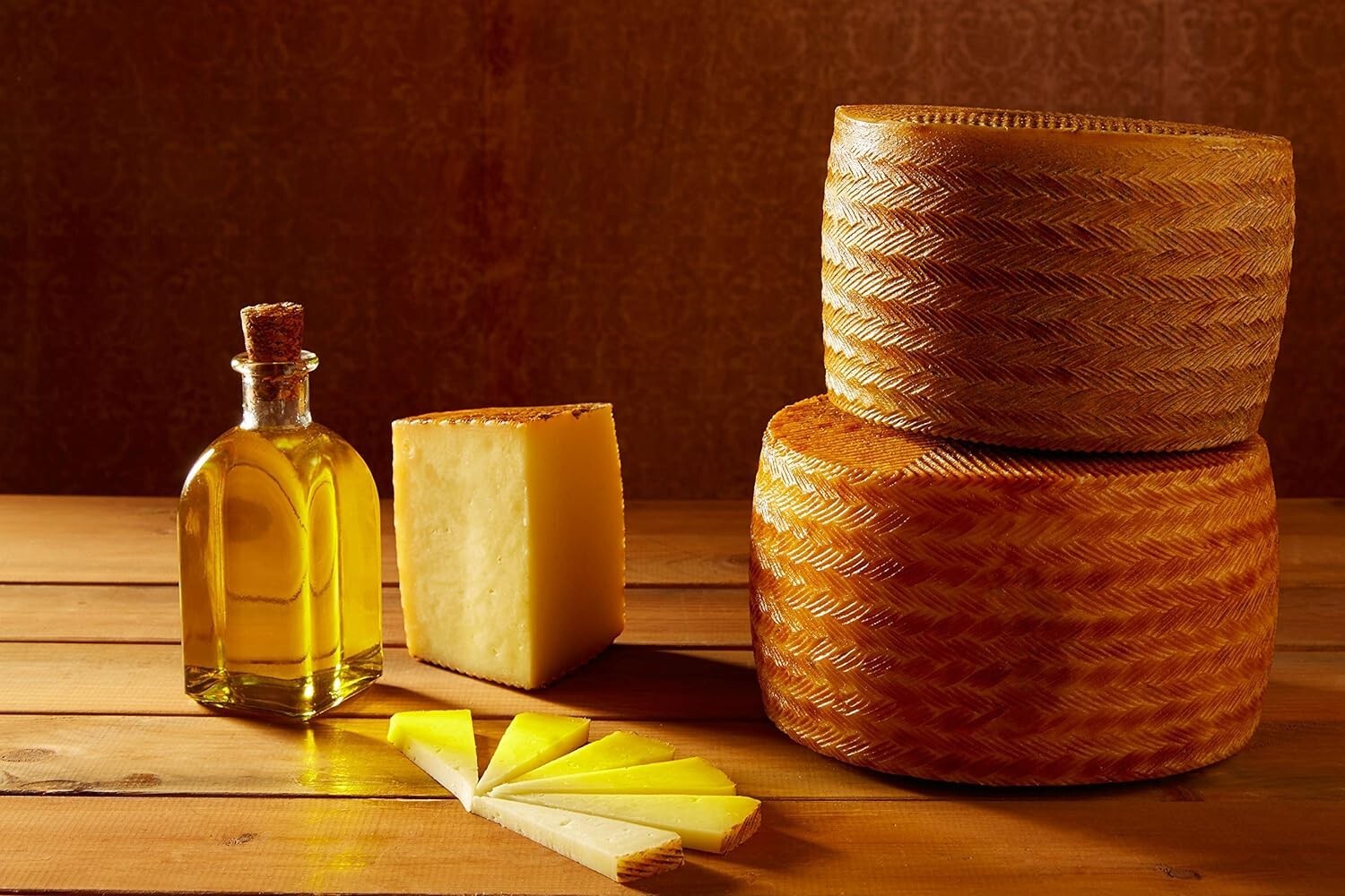 Manchego Cheese D.O.P – Approx. 1 lb Wheel – Aged 3 Months – Authentic Spanish