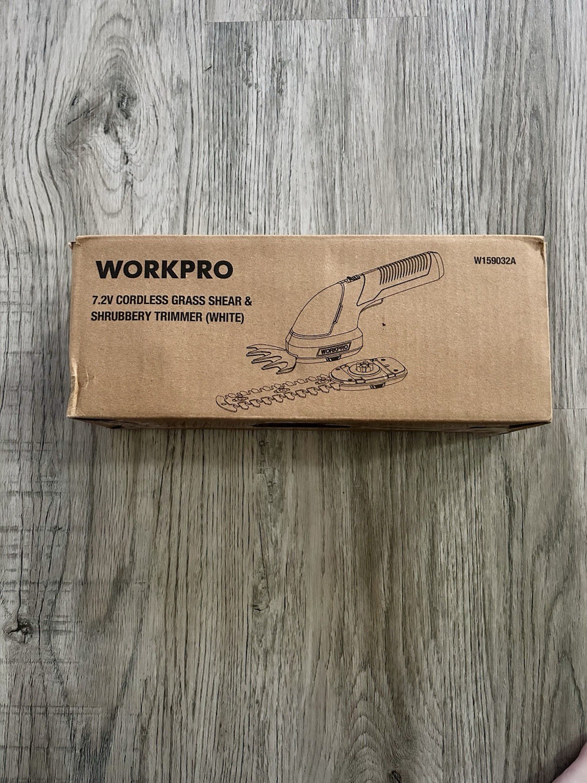 WORKPRO 7.2V Cordless Grass Shear Hedge Trimmer White W159032A