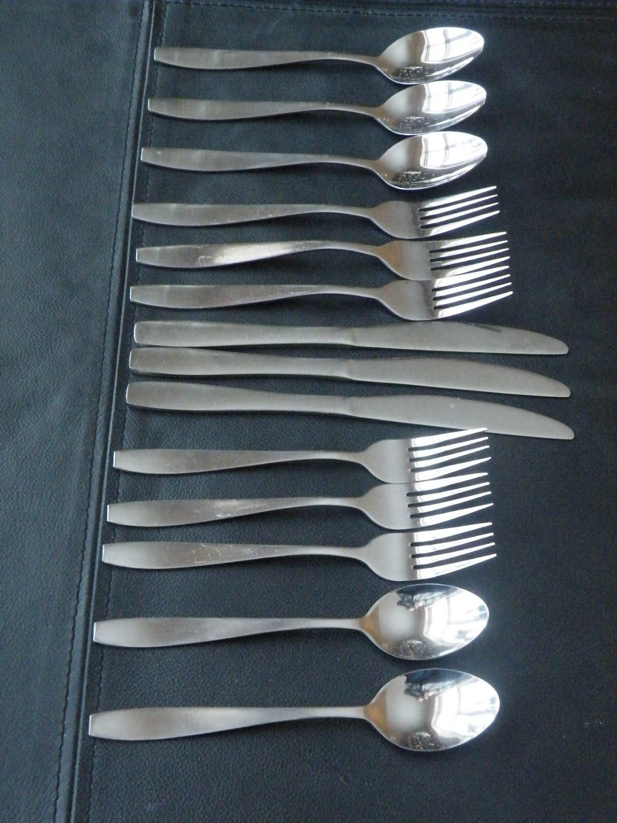 14 Piece Cambridge Satin Handles Shiny Ends – Tails Turn Upward FREE SHIP
