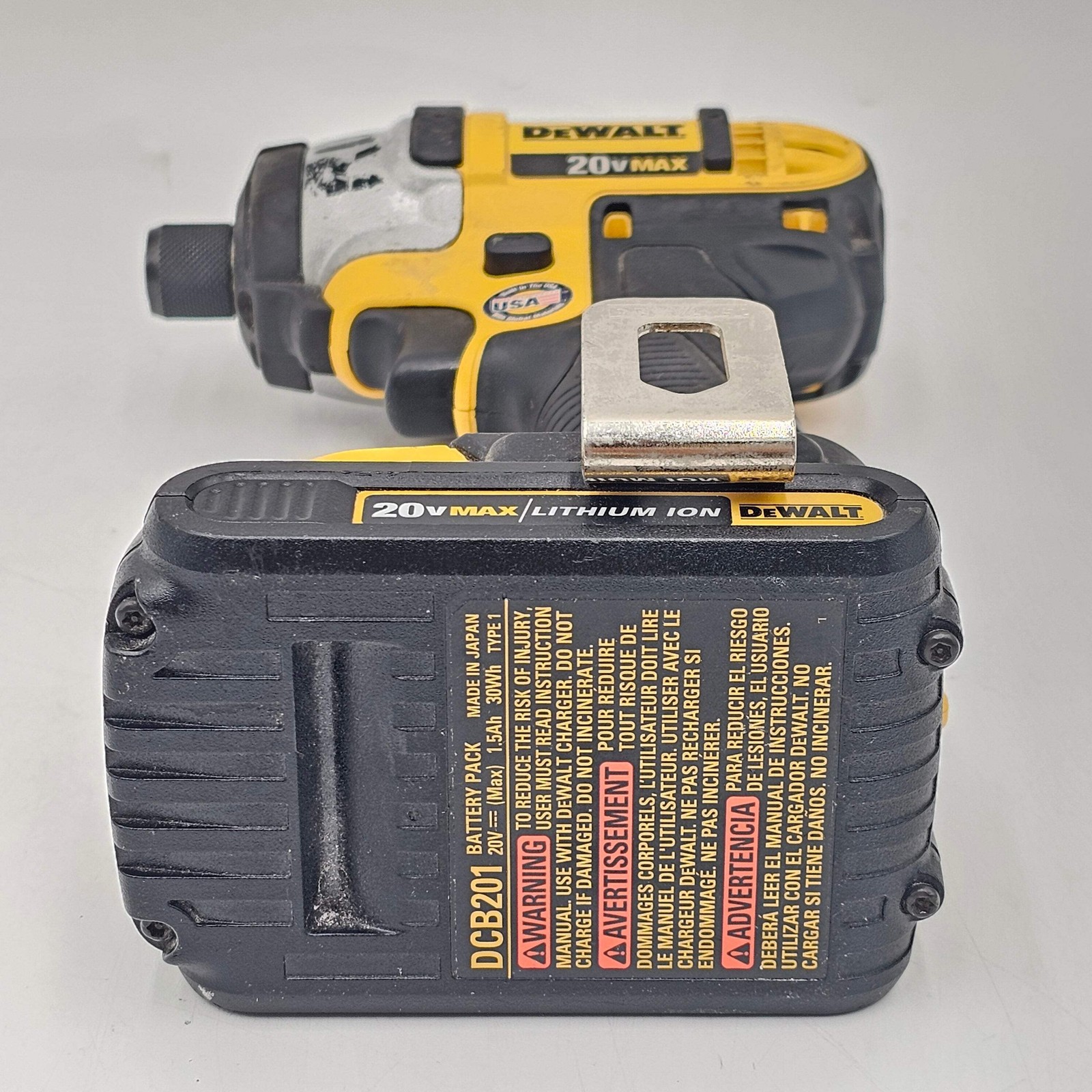 DeWalt DCF885 20V MAX 1/4″ Cordless Impact Driver