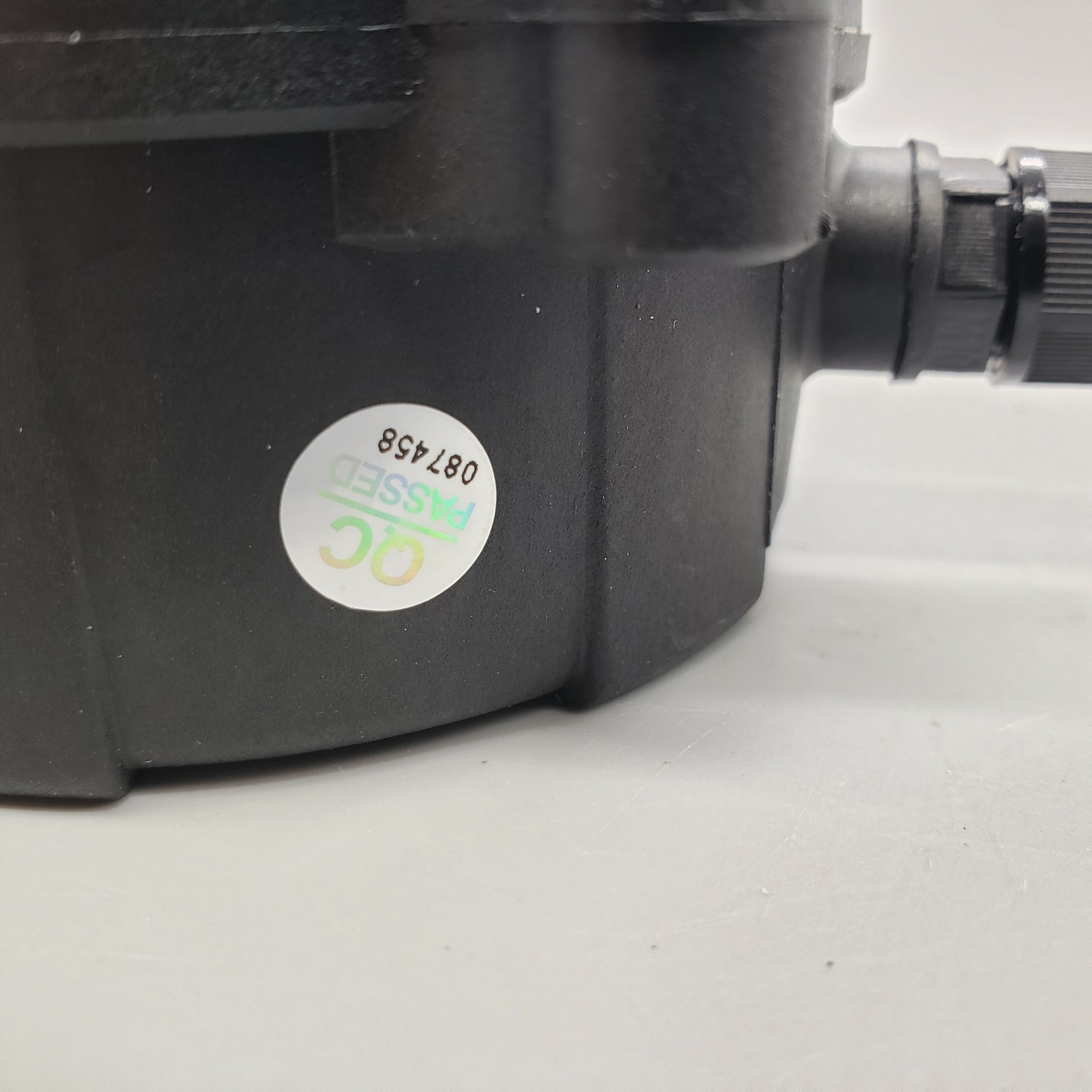 New OEM Kelvinator Fan Motor 0USF13 1-Year Warranty Free Same Day Shipping