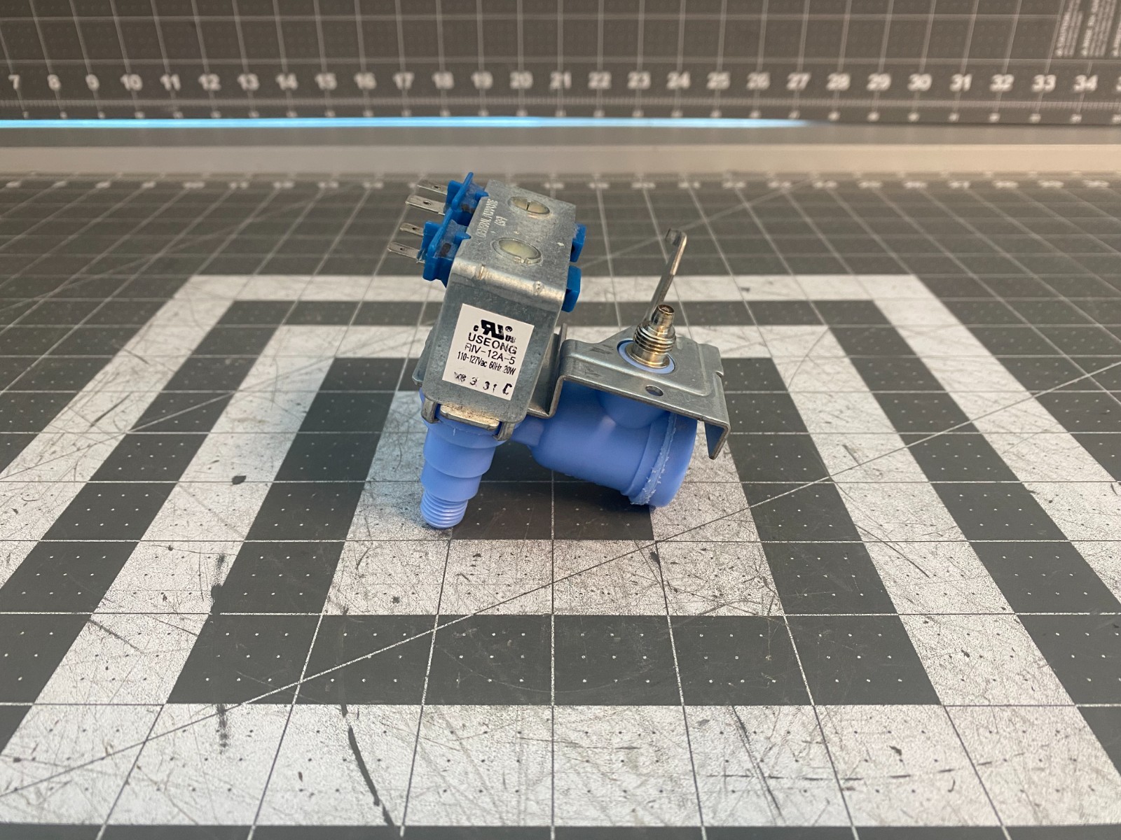 Samsung Refrigerator Water Valve Assembly P# DA74-40149D