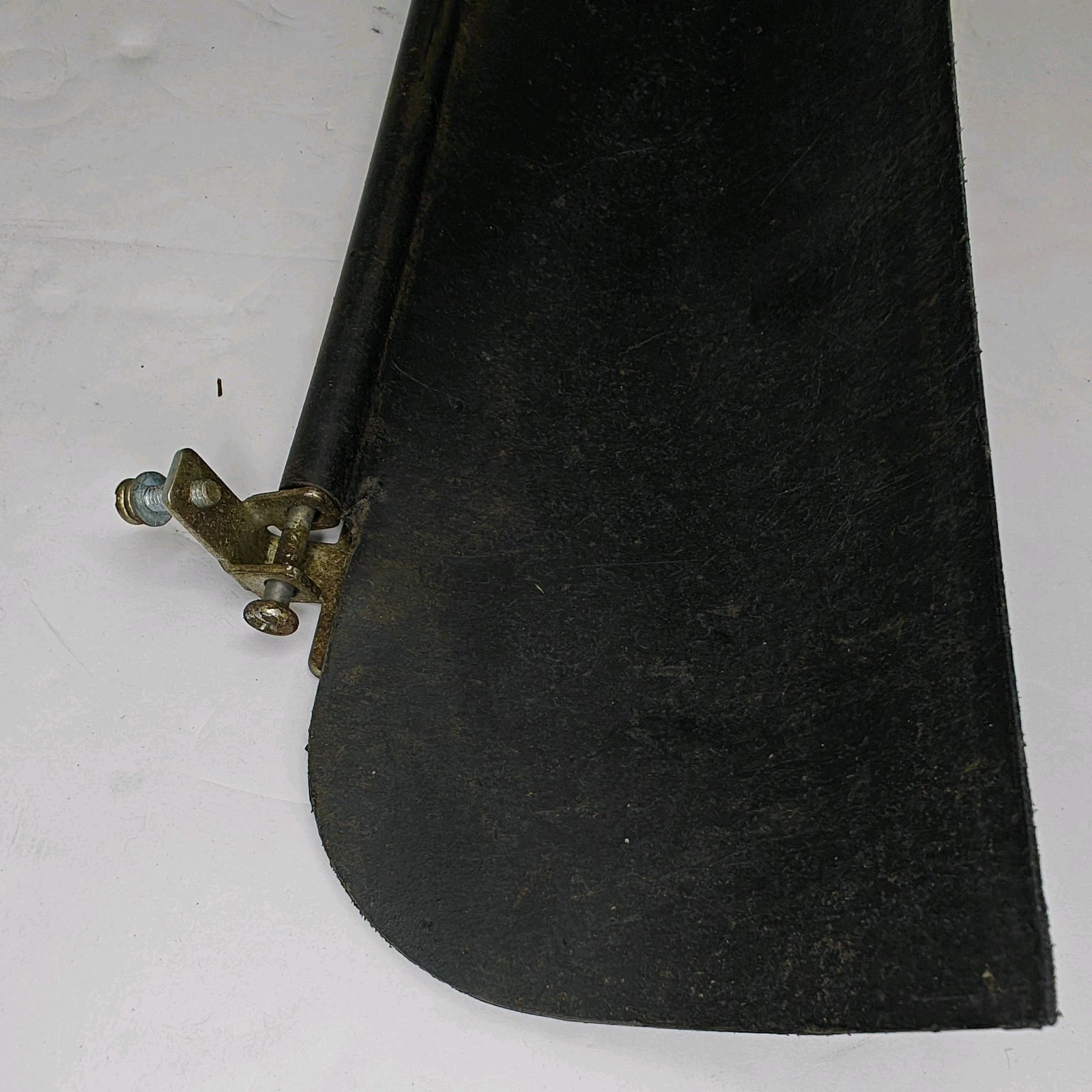 Black & Decker MM2000 Electric Mower Soft Plate Assembly 5140161-3