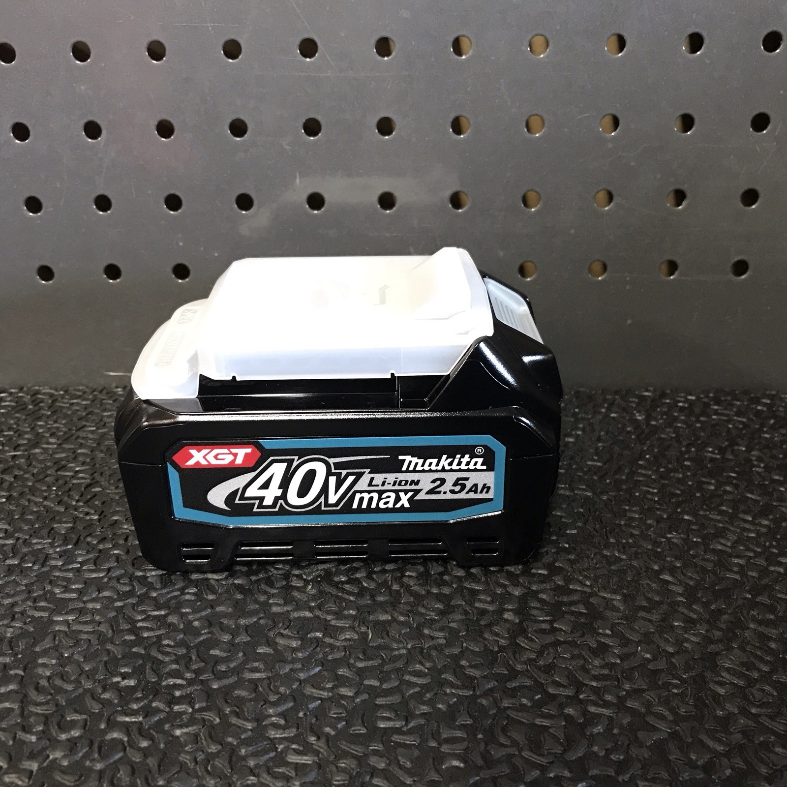 MAKITA 40V MAX XGT 2.5AH Li-ion Battery