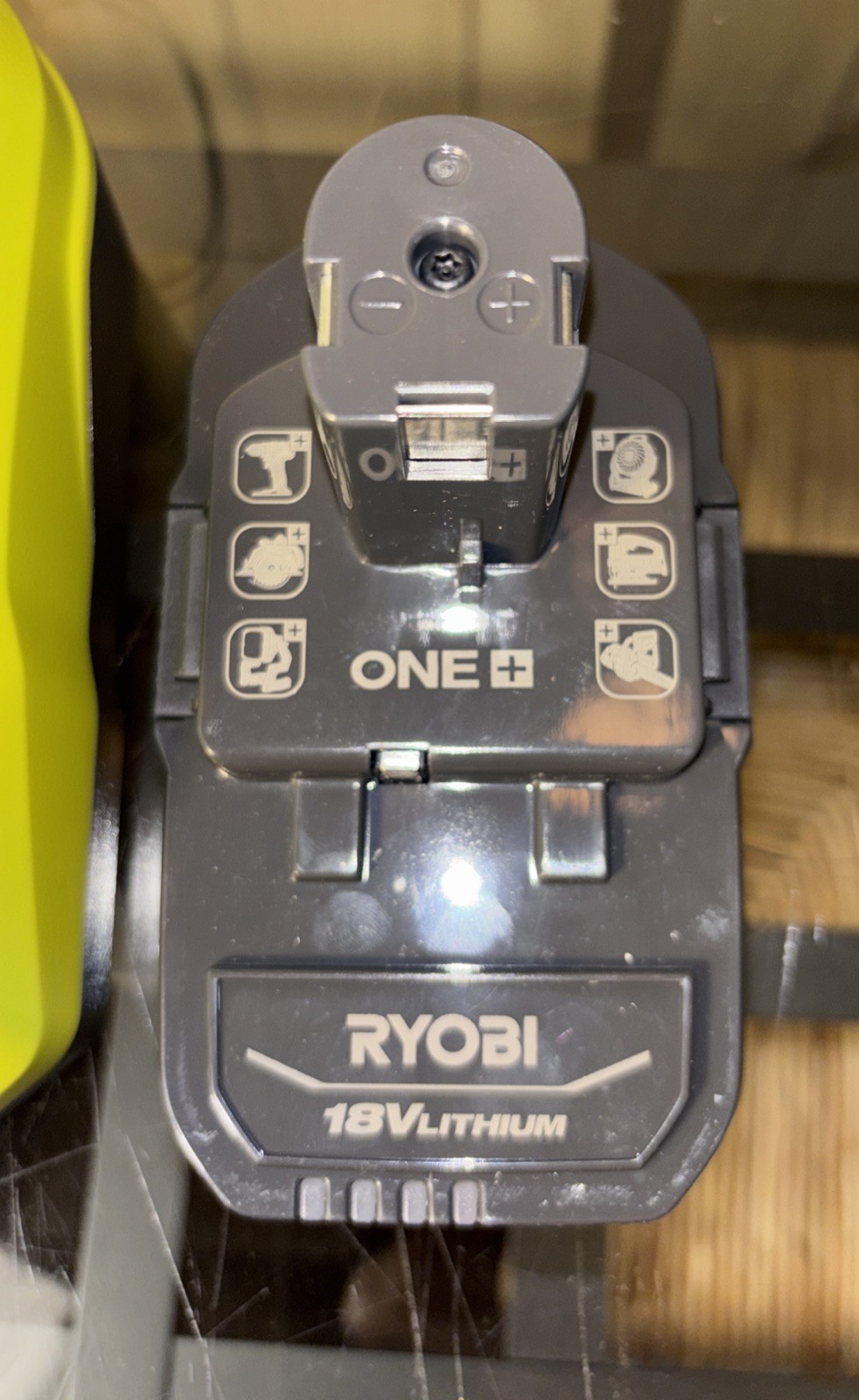 RYOBI ONE+ 18V 2.0Ah Lithium Battery PBP006 + PCG002 Charger Kit – Black/Neon