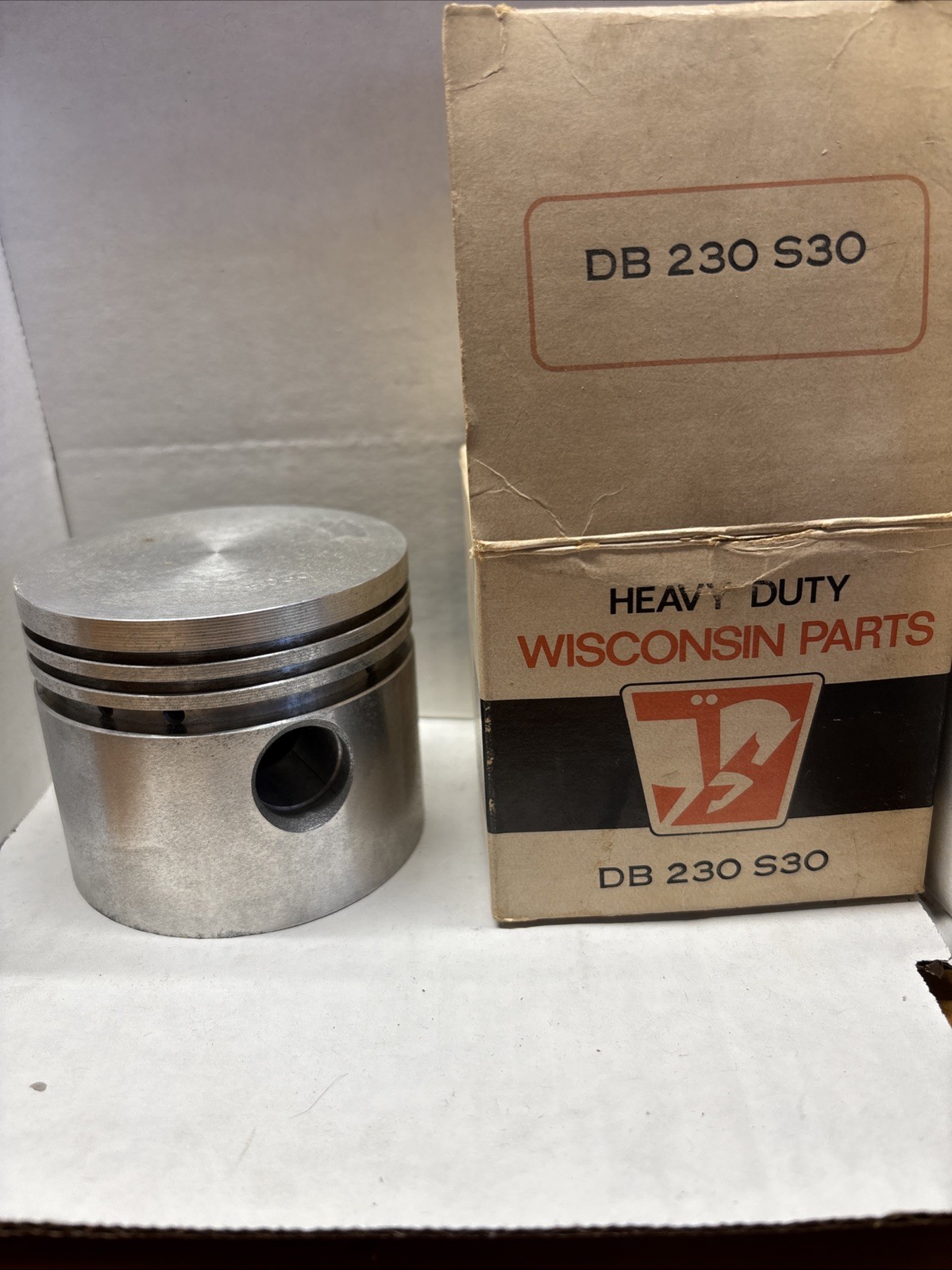 Wisconsin DB-230 S30 DB230 S30 Piston Only