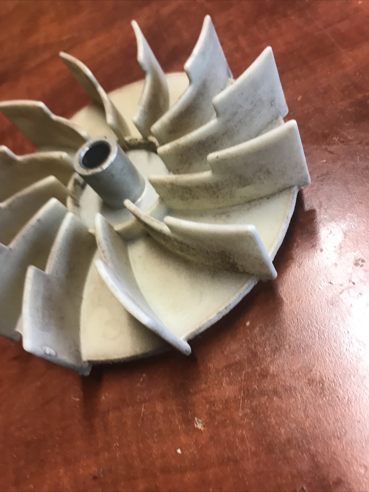 Used OEM Parts Blade Support Fan Assembly For Black&Decker MM2000 Lawnmower