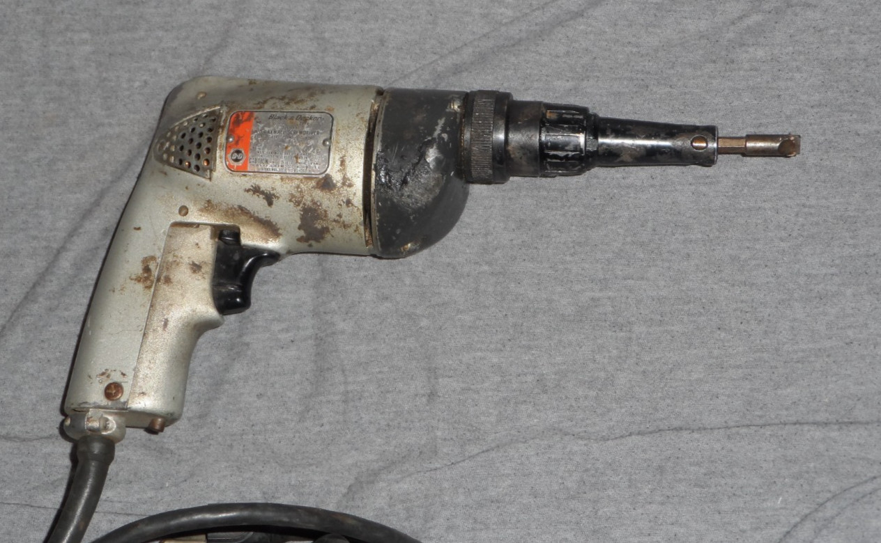VINTAGE Black & Decker 2035 Drywall Scrugun Screw Gun 4000 RPM -TESTED-WORKING