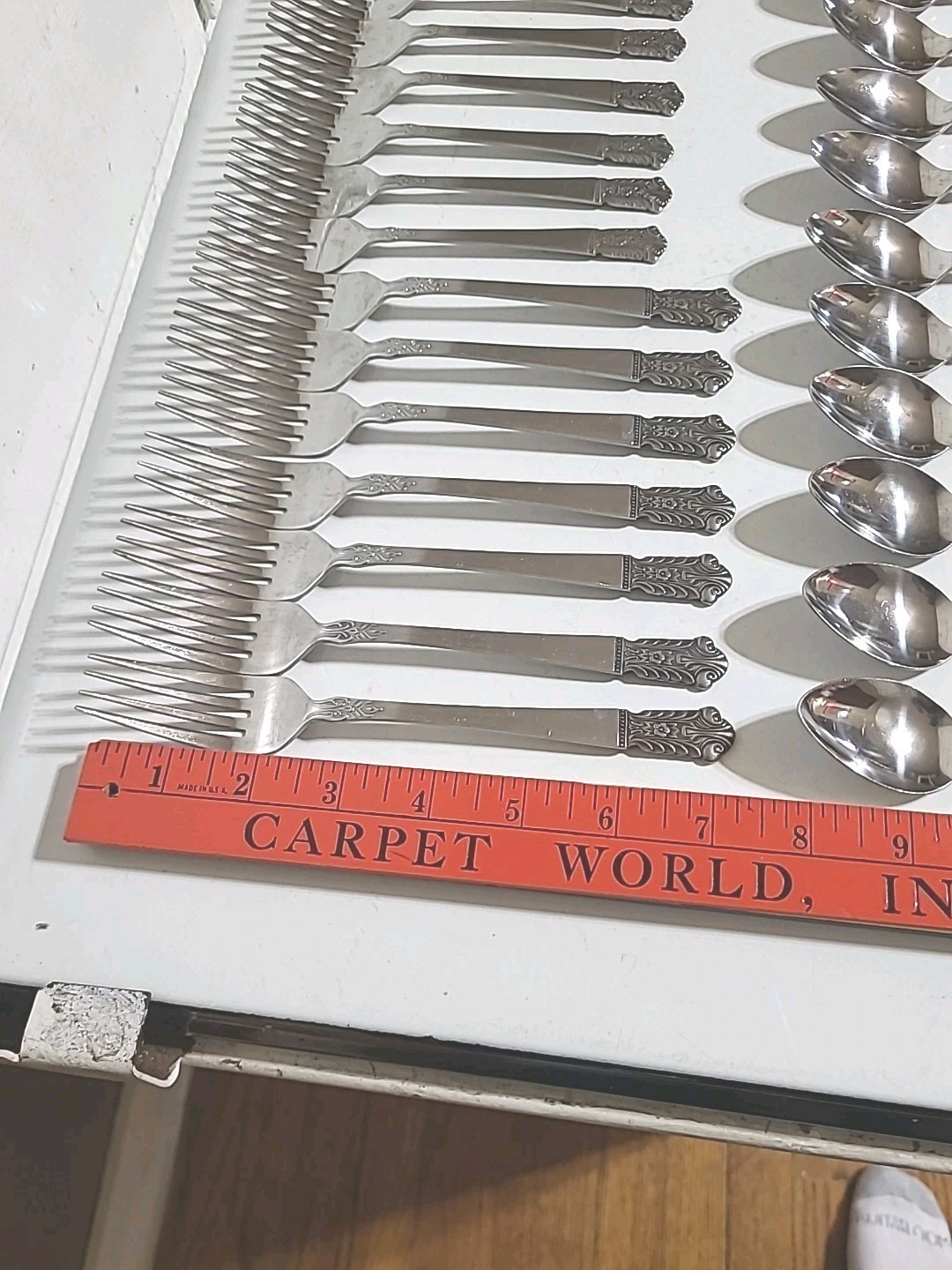 Lot of 66 pieces LIFETIME CUTLERY Stainless Flatware MCM Japan.