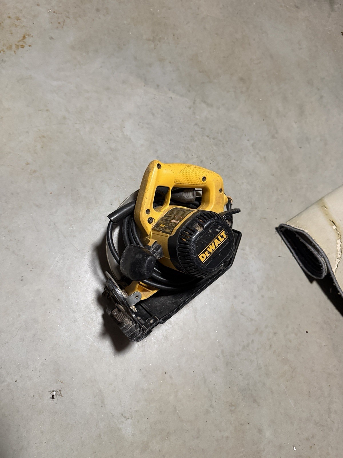 DeWalt Tool Lot w/ compressor impact drills saws and work light tower