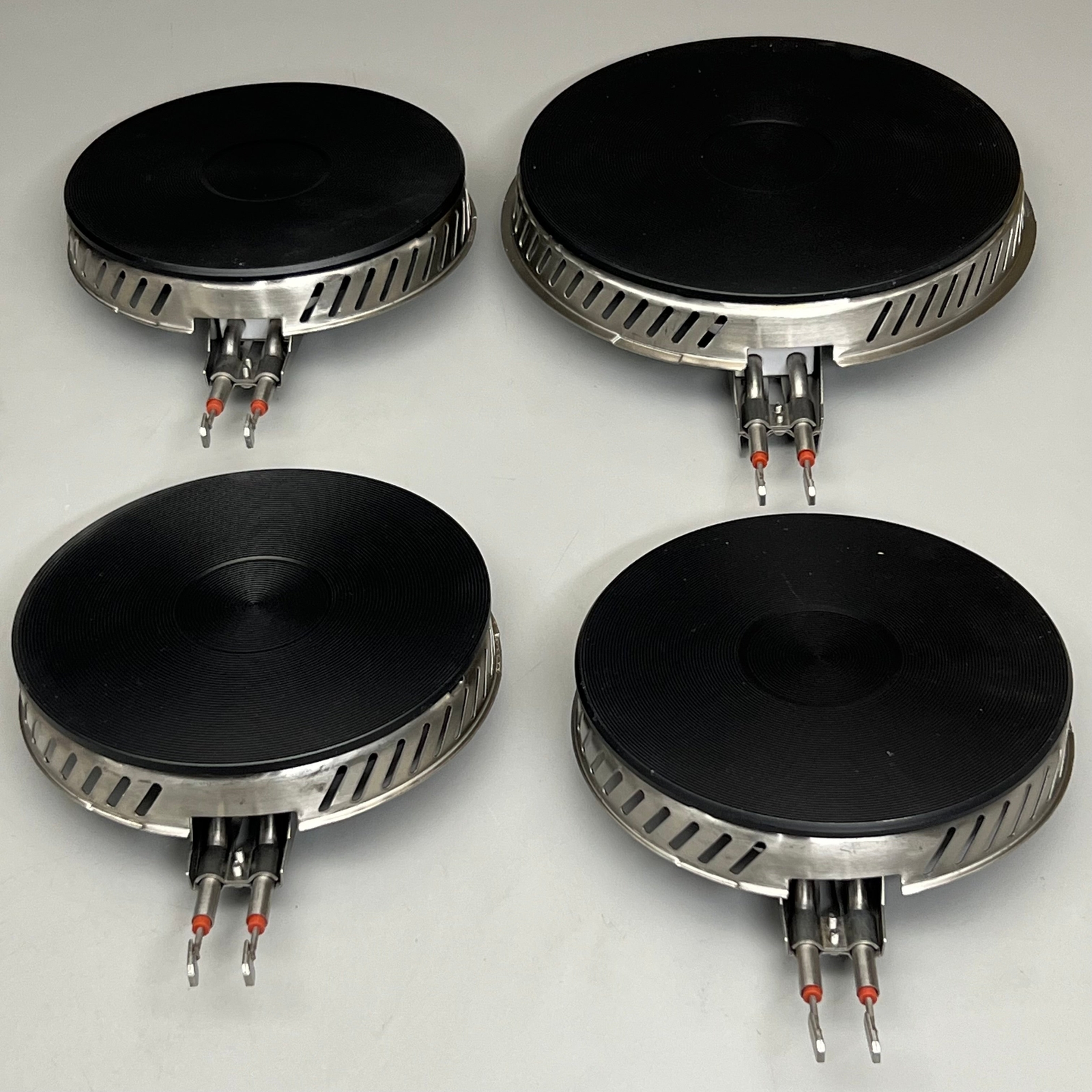SMARTBURNER (4 PACK) Cast Iron Cooking Burners (3 x 6-inch burners and 1 x 8-inc